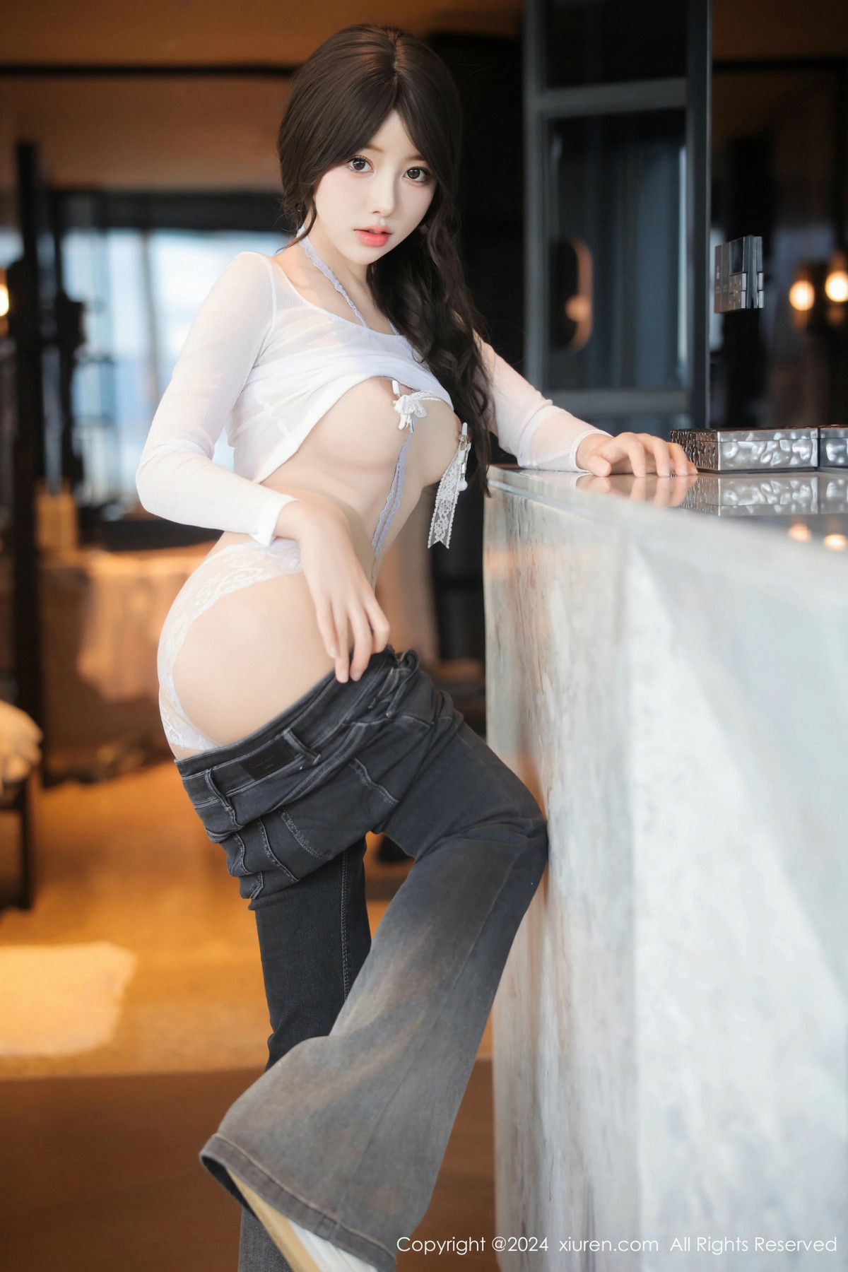 [XiuRen]高清写真图 2024.11.29 No.9524 桃妖夭 美腿丝袜