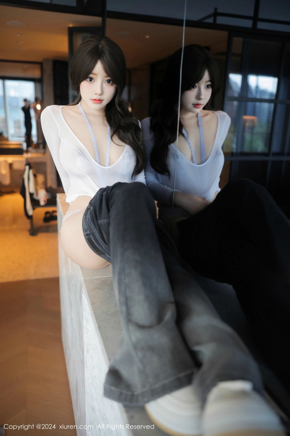 [XiuRen]高清写真图 2024.11.29 No.9524 桃妖夭 美腿丝袜