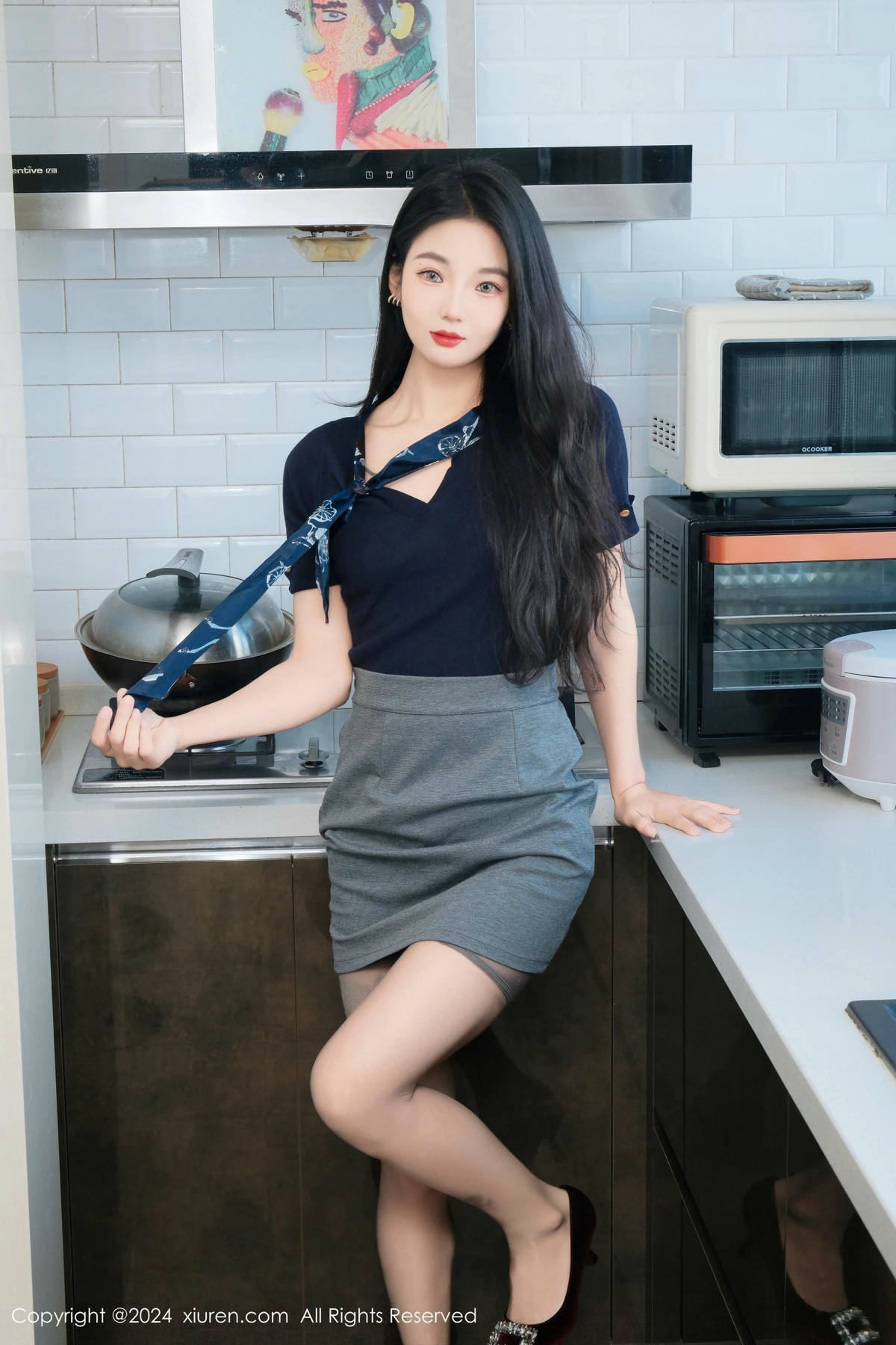 [XiuRen]高清写真图 2024.12.11 No.9580 希恬儿 丝袜美腿