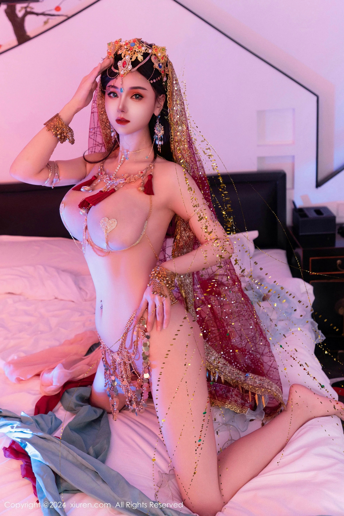 [XiuRen]高清写真图 2024.12.12 No.9585 不吃冰淇淋 美乳性感