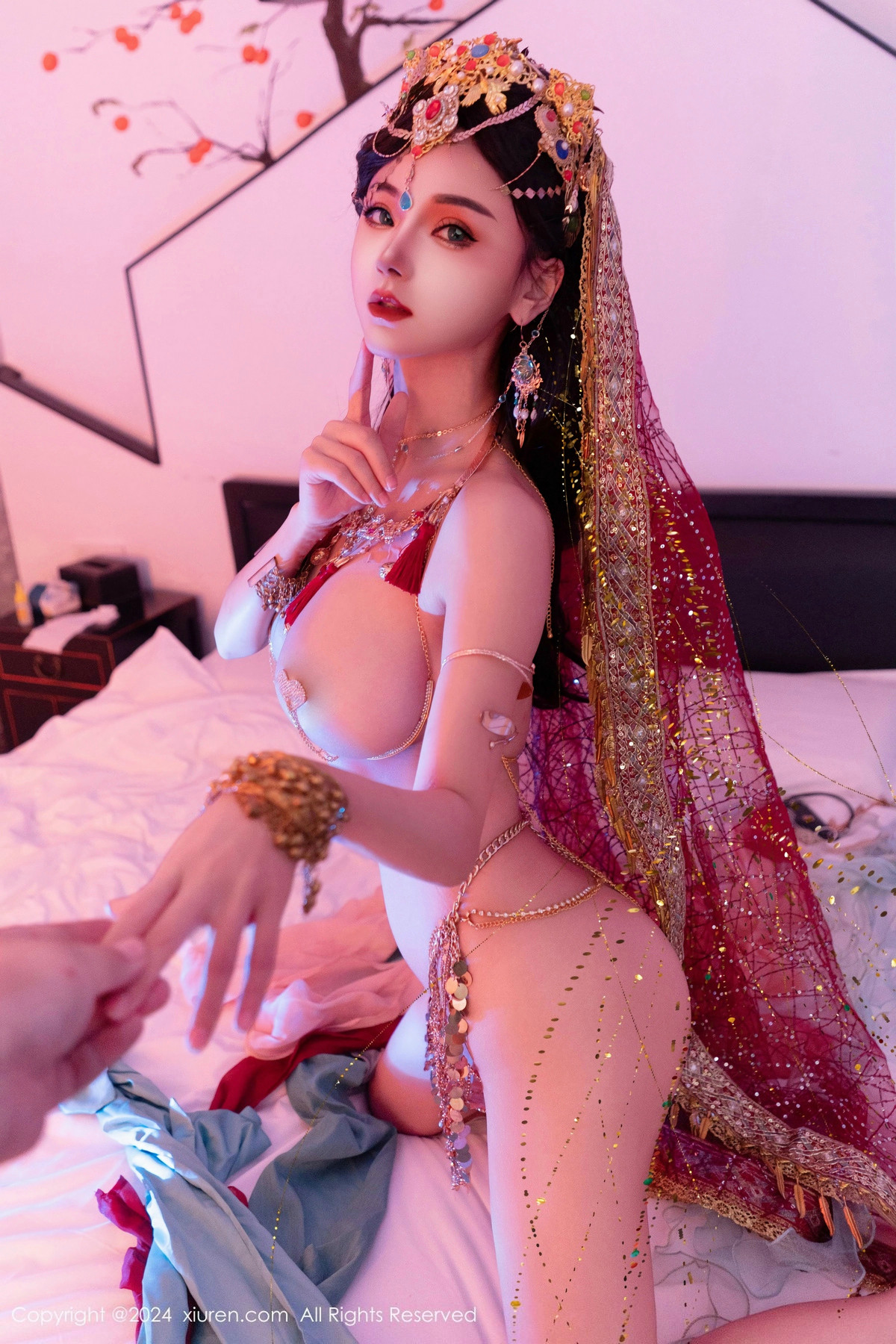 [XiuRen]高清写真图 2024.12.12 No.9585 不吃冰淇淋 美乳性感