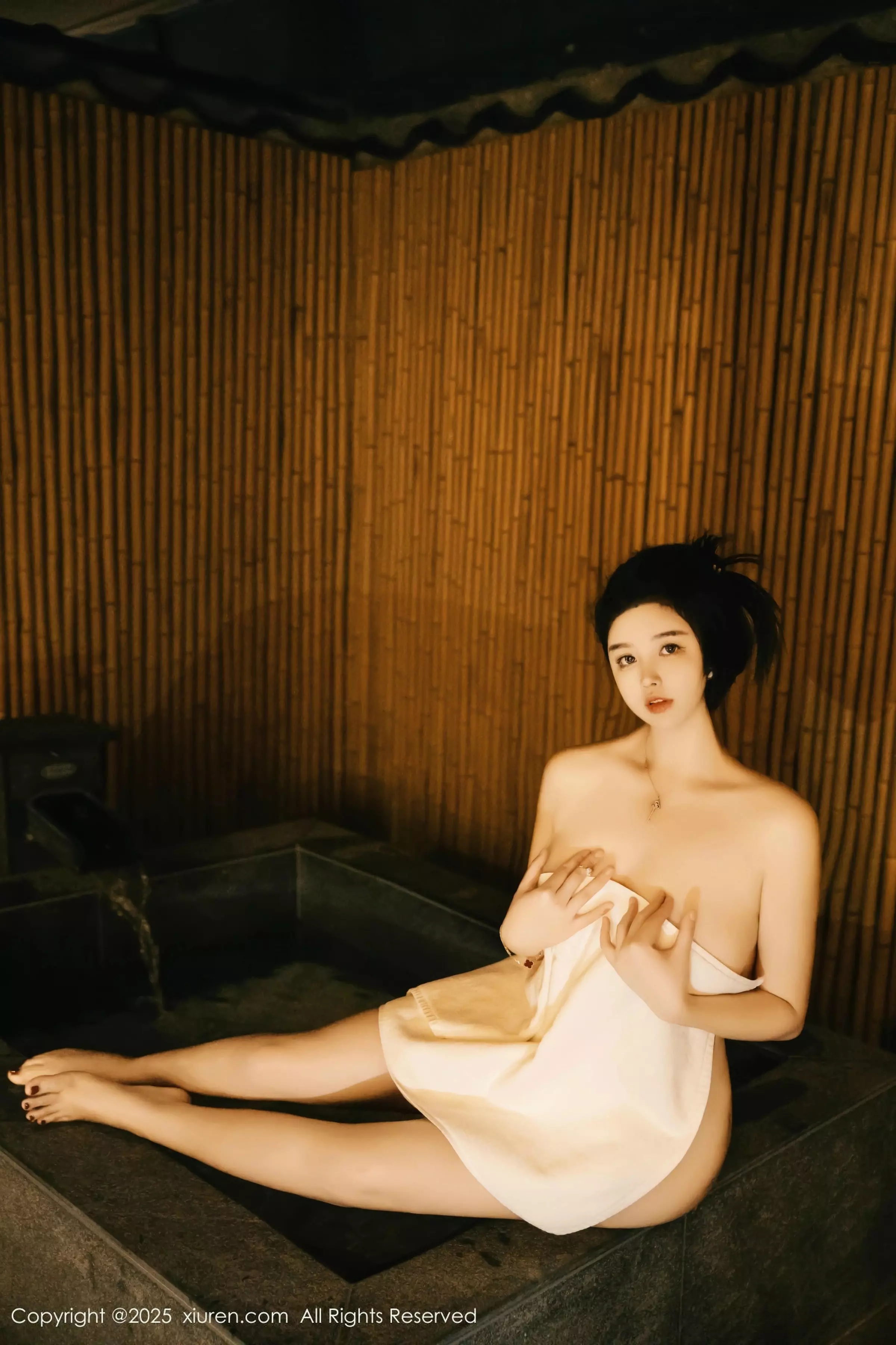 [XiuRen]高清写真图 2025.03.31 No.10091 林若凡F 白色浴巾