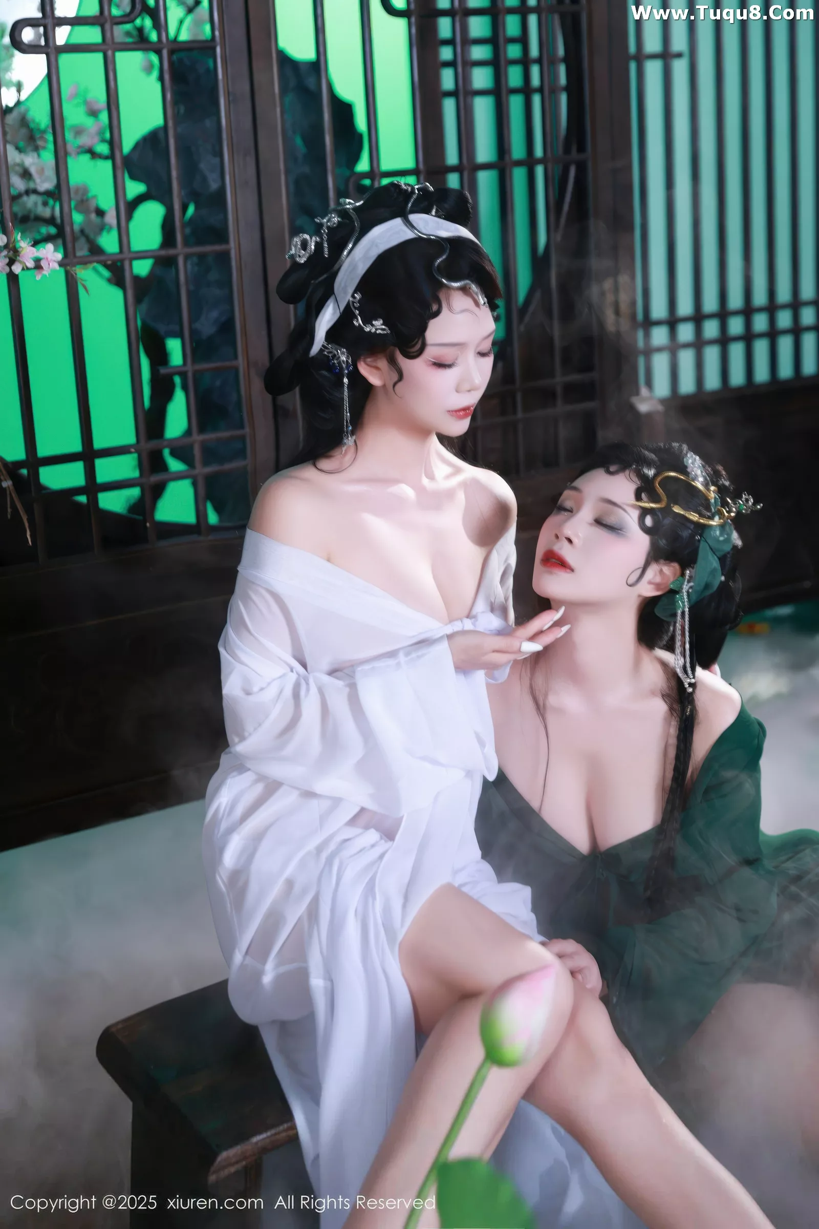 [XiuRen]高清写真图 2025.07.18 No.10561 南乔 青蛇
