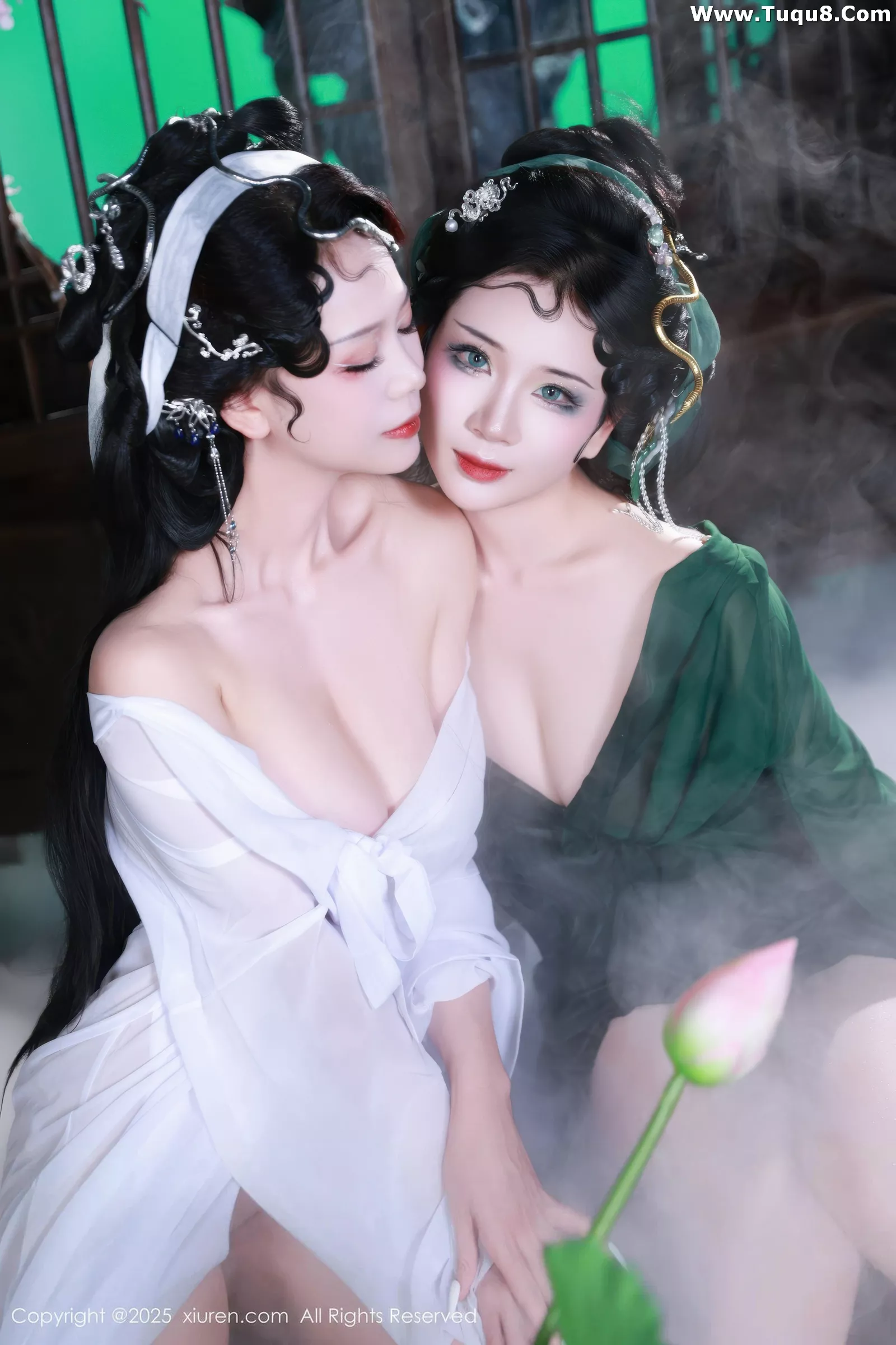 [XiuRen]高清写真图 2025.07.18 No.10561 南乔 青蛇