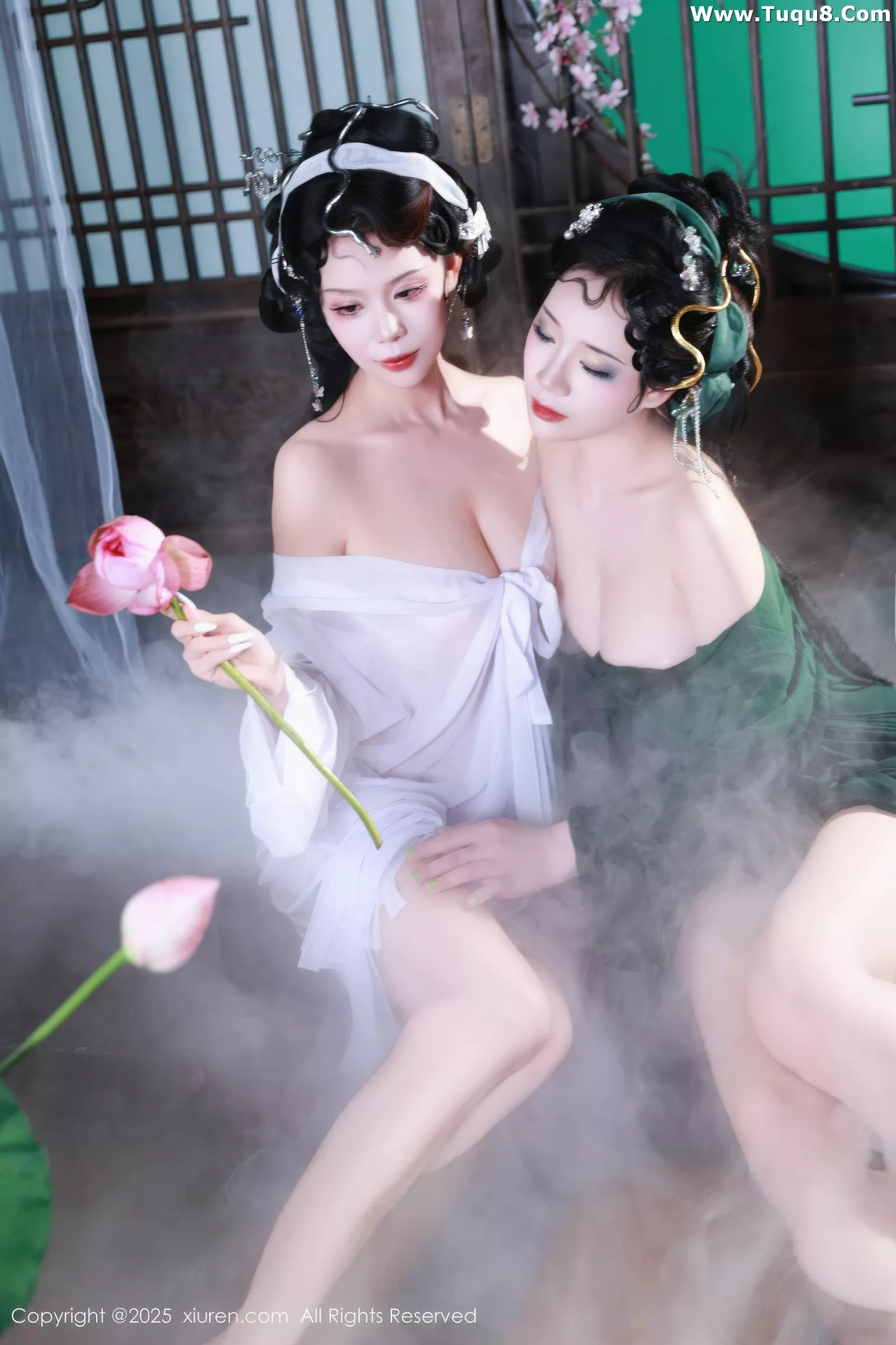 [XiuRen]高清写真图 2025.07.18 No.10561 南乔 青蛇