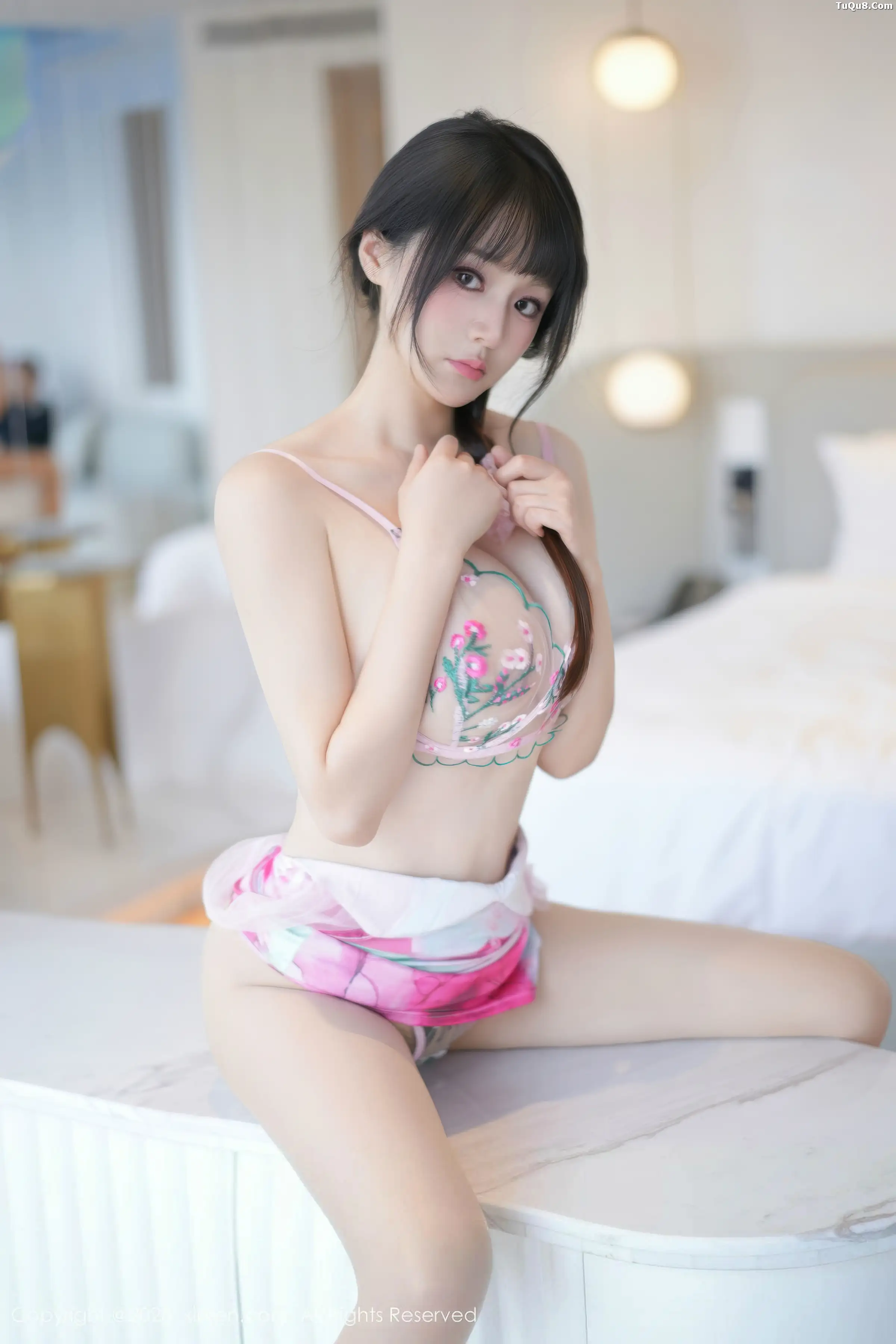 [XiuRen]高清写真图 2025.12.30 No.11177 沈南汐RuRu 凹凸身材