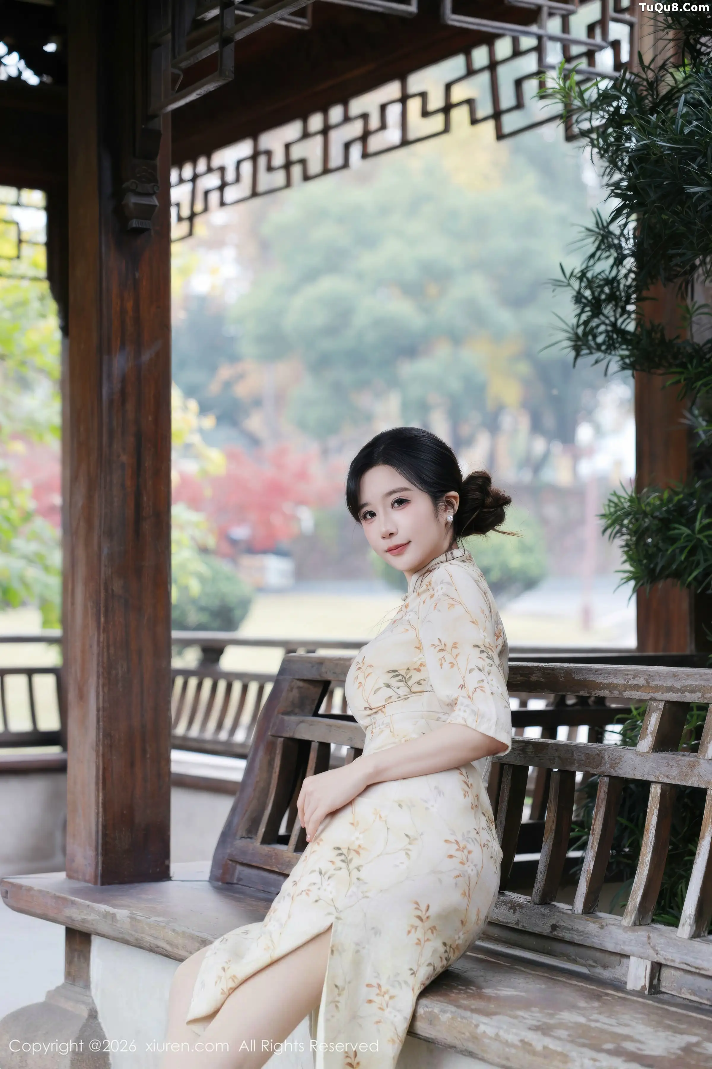 [XiuRen]高清写真图 2026.01.09 No.11214 小肉肉咪 黄色蕾丝内衣