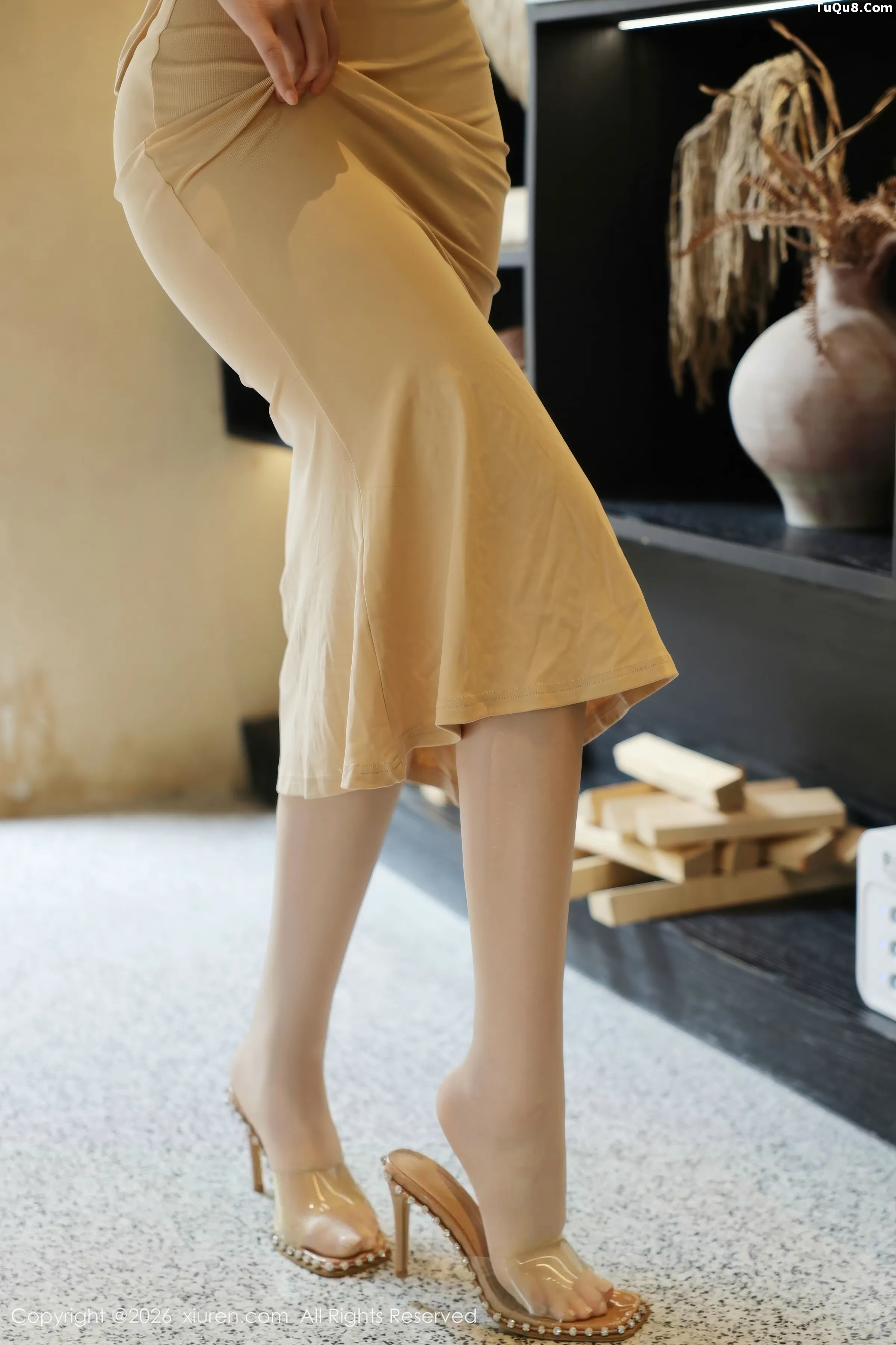 Gallery - [XiuRen]高清写真图 2026.01.29 No.11288 奶思兔 凹凸身材秀人网 - XiuRen 性感 女神私房照_秀色女神 - image 11