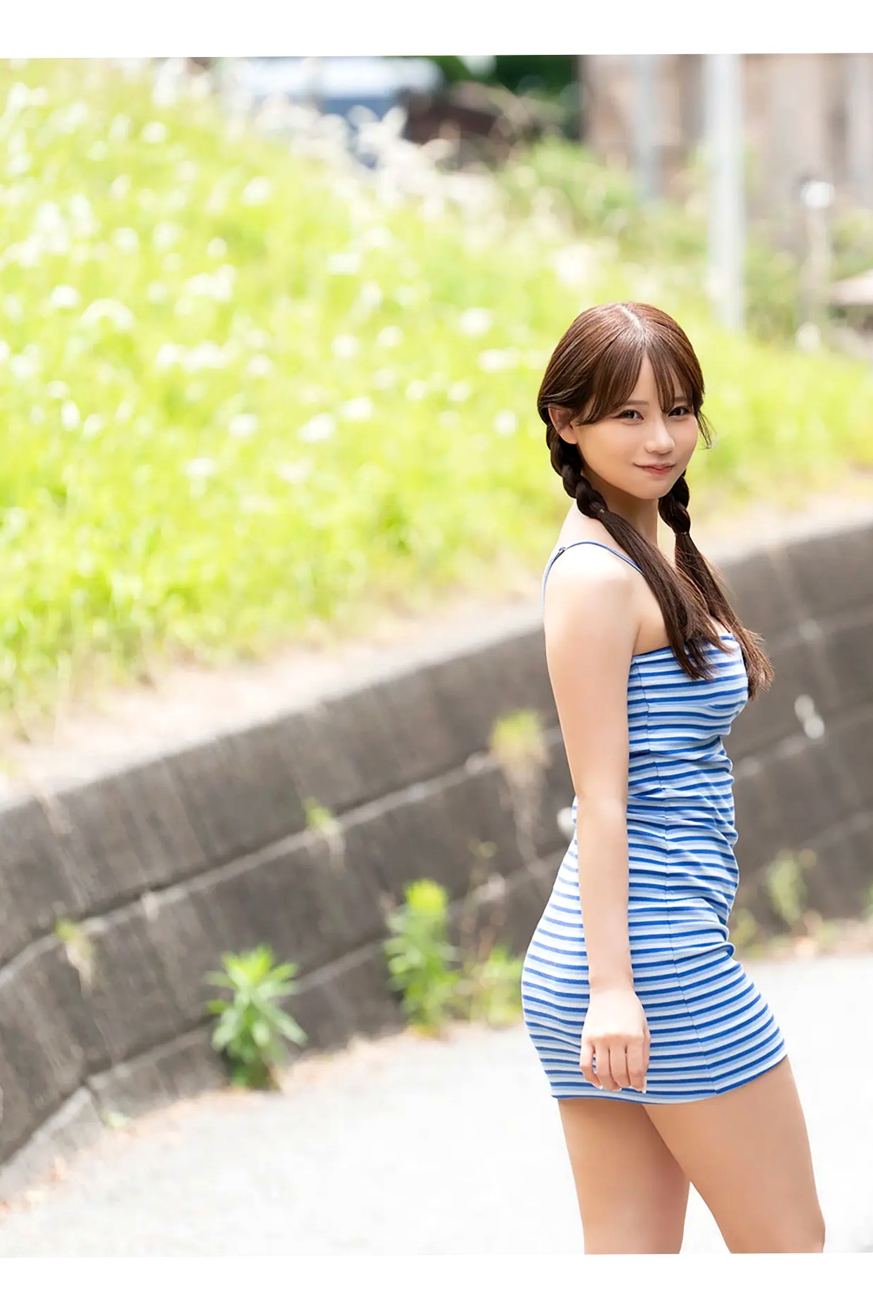 《和田海佑 - 夏を追いかけて [84P]》海边沙滩比基尼写真 丰满性感尤物美图