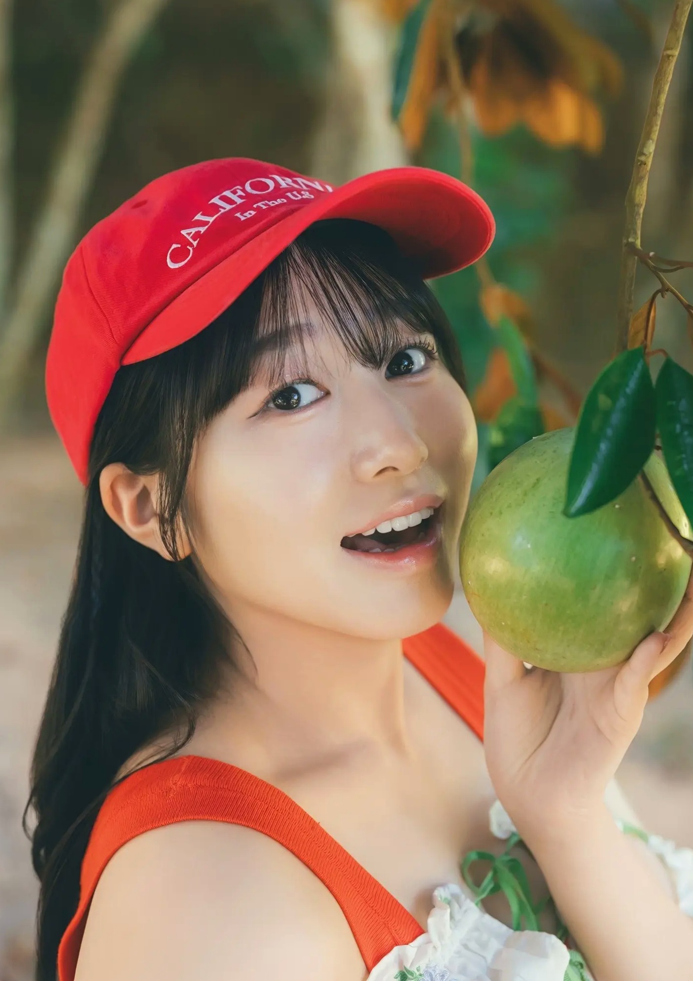 Gallery - 《林鼓子 - coco [141P]》日本女神清纯比基尼海边沙滩写真日本清纯比基尼沙滩治愈系 女神私房照_秀色女神 - image 14