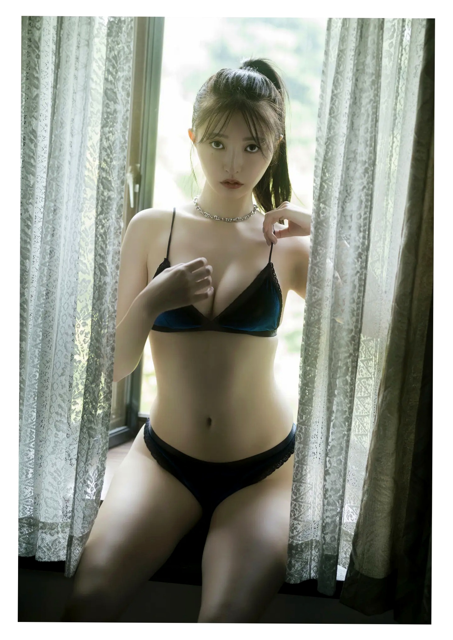 Gallery - 桥本萌花 SideA冷艳性感内衣私房写真：波涛胸涌极品尤物 [49P]日本性感内衣冷艳波涛胸涌 女神私房照_秀色女神 - image 16