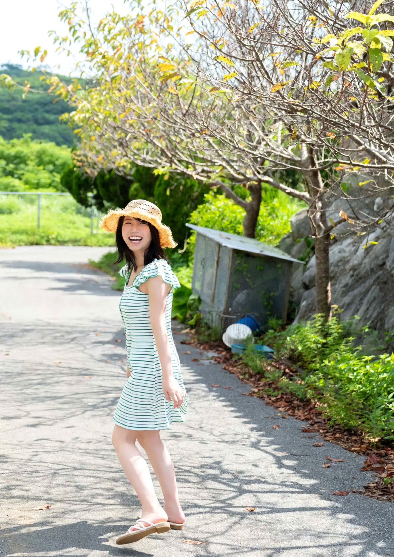 Gallery - 乙陽葵 - なぁ、なんしょん？ 日系清新草帽甜美写真 [80P]日本清新清纯治愈系养眼 女神私房照_秀色女神 - image 1