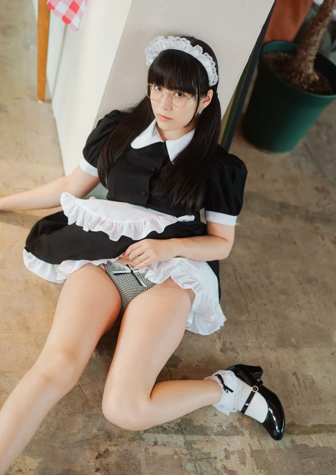 东云云《東雲うみ - Gテレデジタル！[48P]》复古私房性感内衣写真