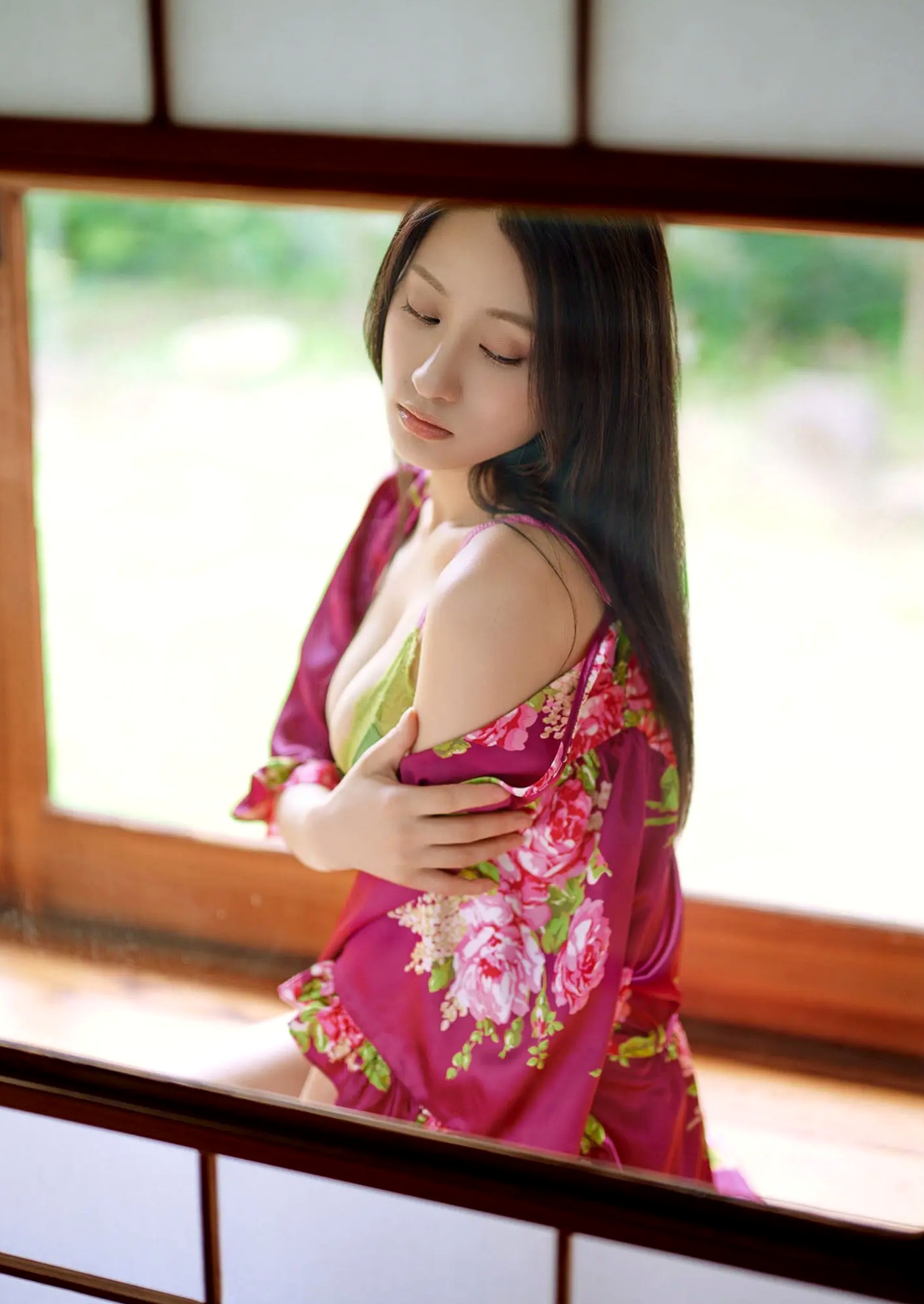 澄田綾乃 - アイスキャンディーが溶けるまで [91P] 日式家居性感内衣与和服私房写真