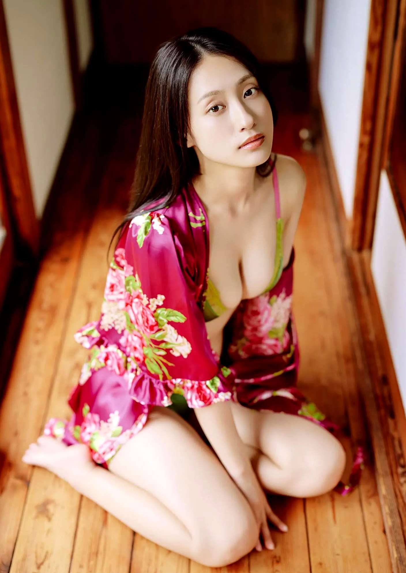 澄田綾乃 - アイスキャンディーが溶けるまで [91P] 日式家居性感内衣与和服私房写真