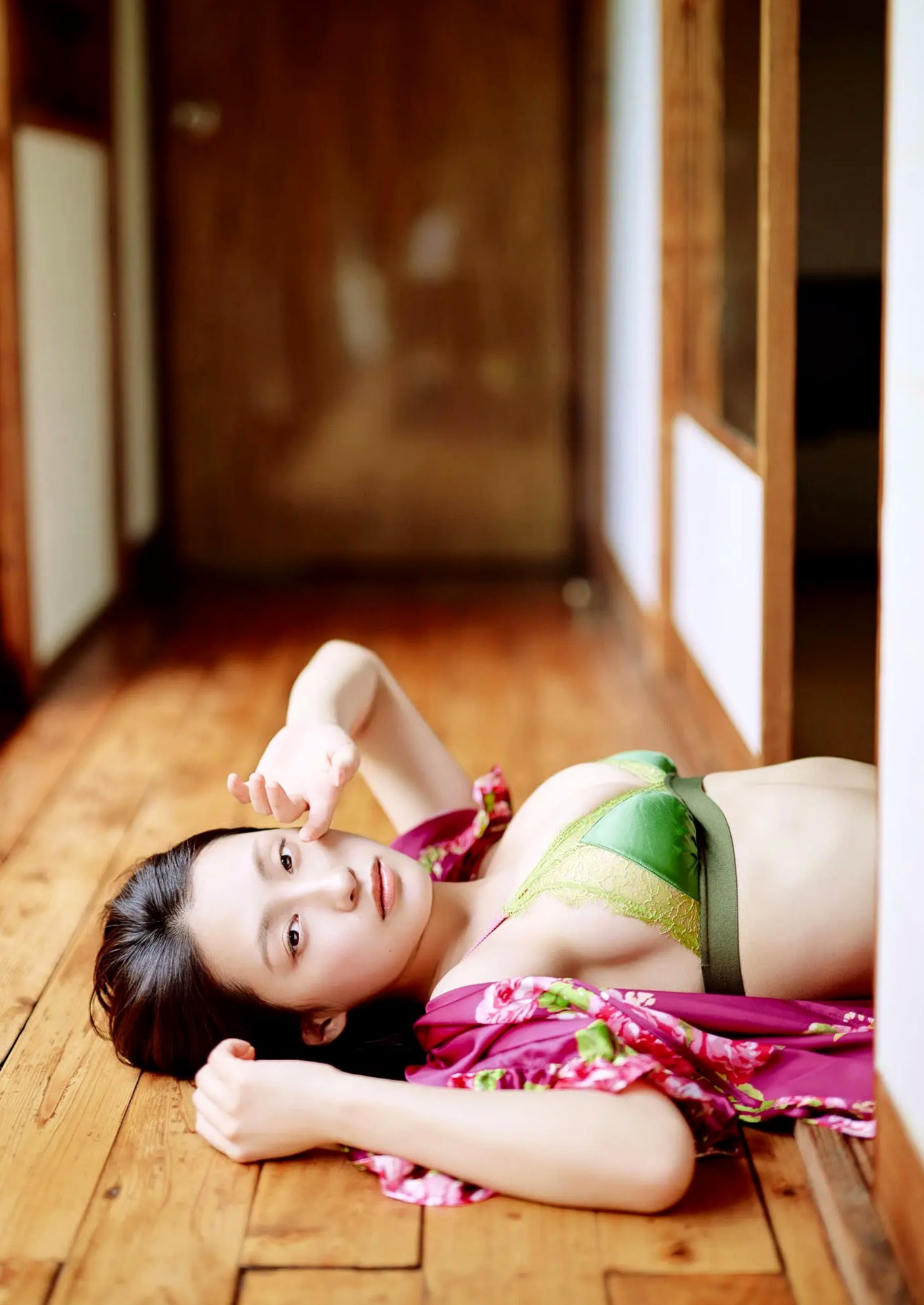 澄田綾乃 - アイスキャンディーが溶けるまで [91P] 日式家居性感内衣与和服私房写真