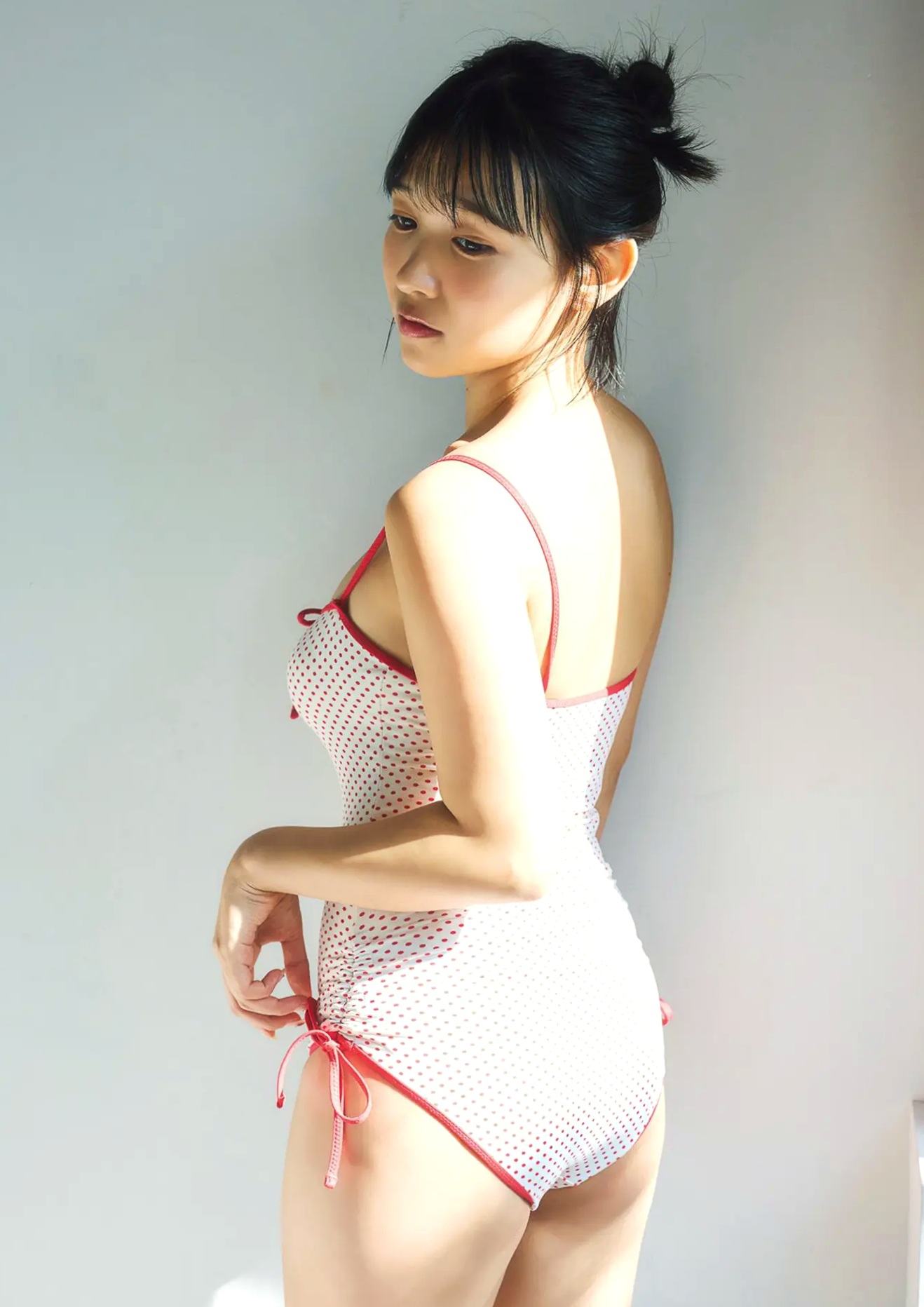 紀内乃秋 - Super nova [51P] 日系家居清新比基尼性感私房写真