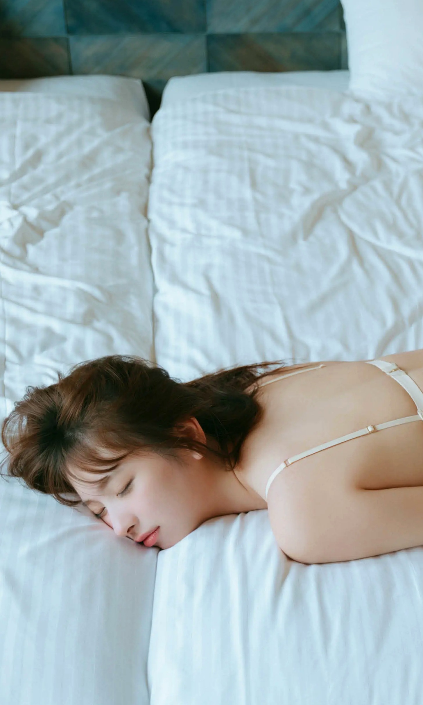 一ノ瀬瑠菜《新しい扉》清纯海边比基尼性感写真 [127P]