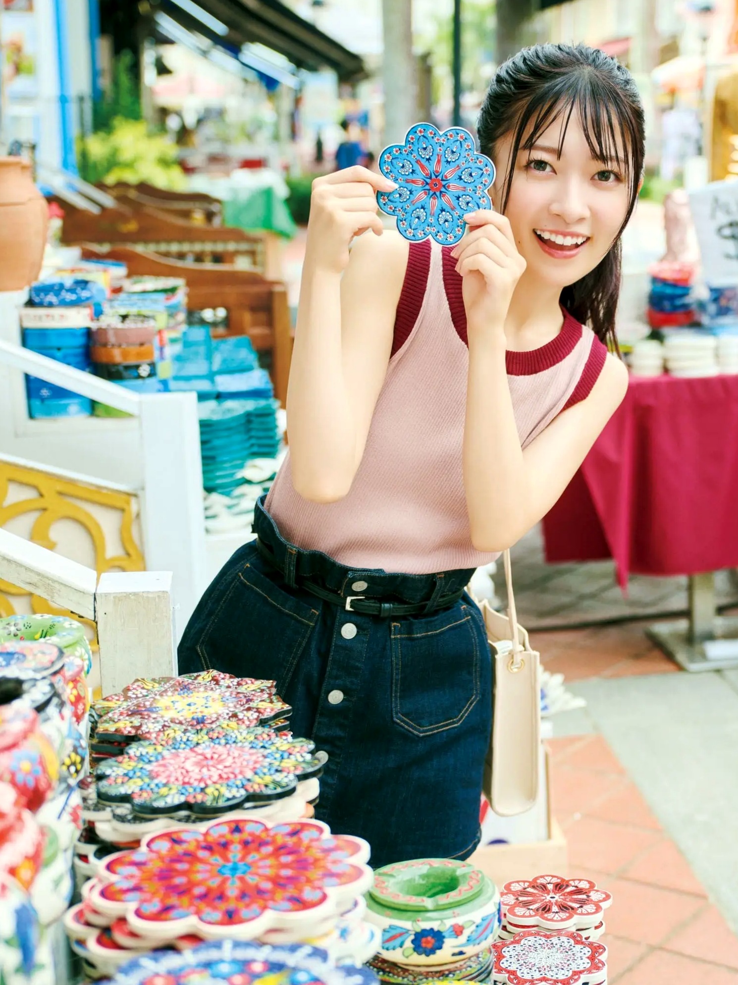 鈴原希実《届け》写真集 - 日本治愈系女神户外旅拍与优雅私房画报 [126P]