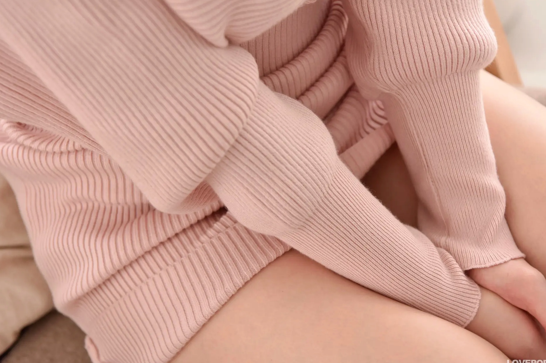 [LOVEPOP] Luna Amemiya 雨宮留菜 Photoset 04 [101P] 粉色针织裙温婉家居性感私房写真