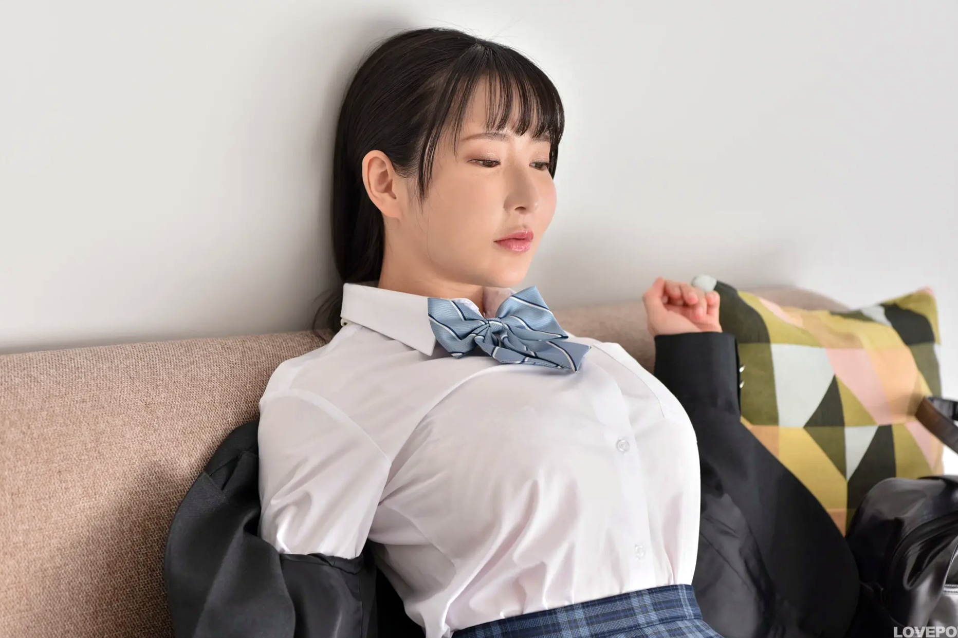 [LOVEPOP] Luna Amemiya 雨宮留菜 Photoset 03 日系JK制服清纯美腿写真 [102P]