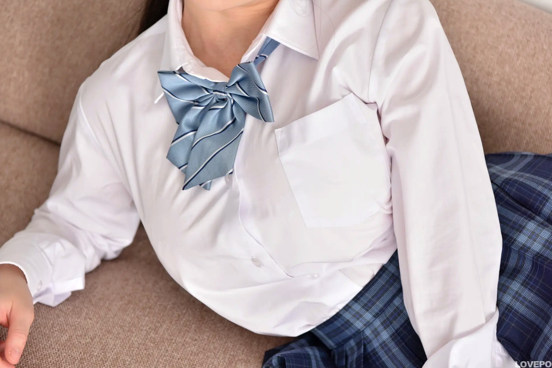 [LOVEPOP] Luna Amemiya 雨宮留菜 Photoset 03 日系JK制服清纯美腿写真 [102P]