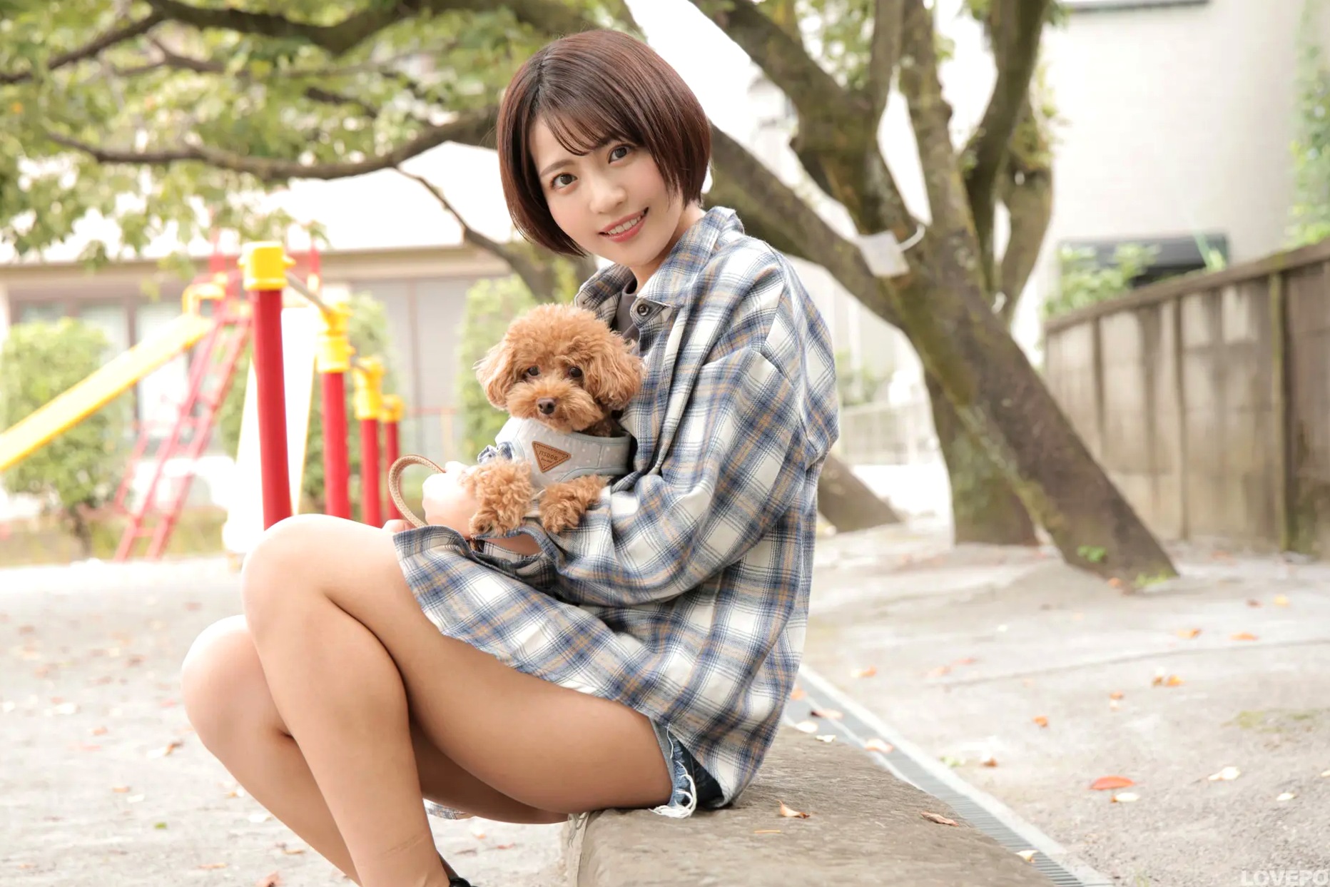 [LOVEPOP] Moeka Sasaki 佐々木萌香 Photoset 72 [108P] 户外游乐场清纯短发美腿写真