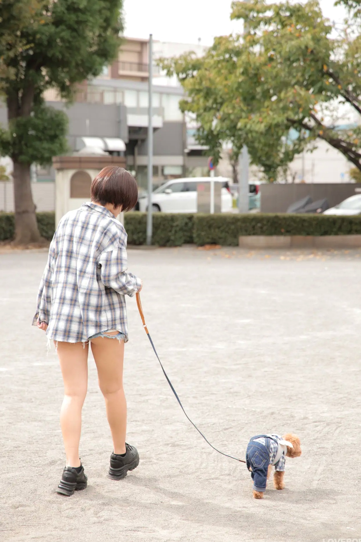 [LOVEPOP] Moeka Sasaki 佐々木萌香 Photoset 72 [108P] 户外游乐场清纯短发美腿写真