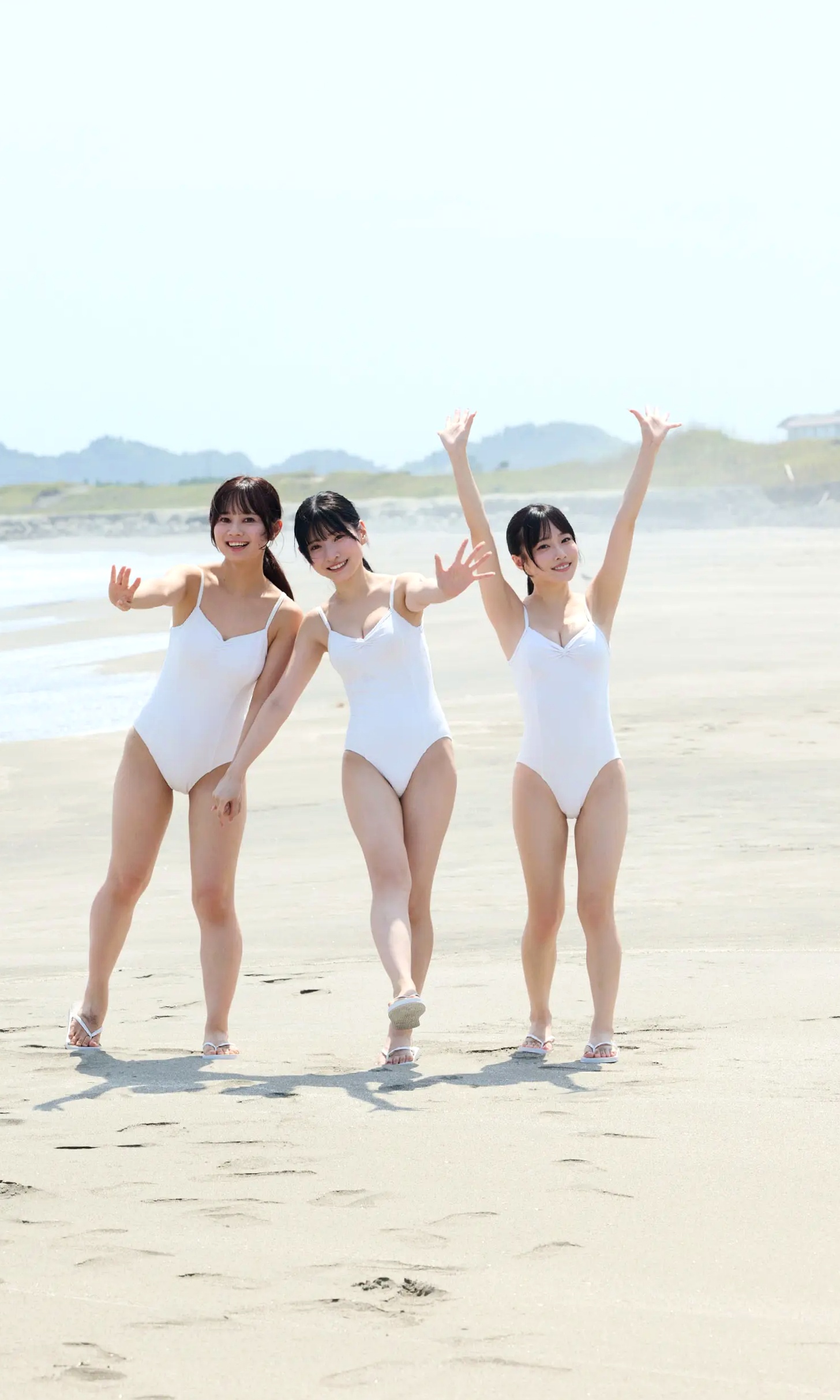 宇咲x神南りなx近藤沙瑛子x岸みゆx小鳥遊るい - 永遠に向かって 日系美少女清新私房比基尼性感写真 [87P]