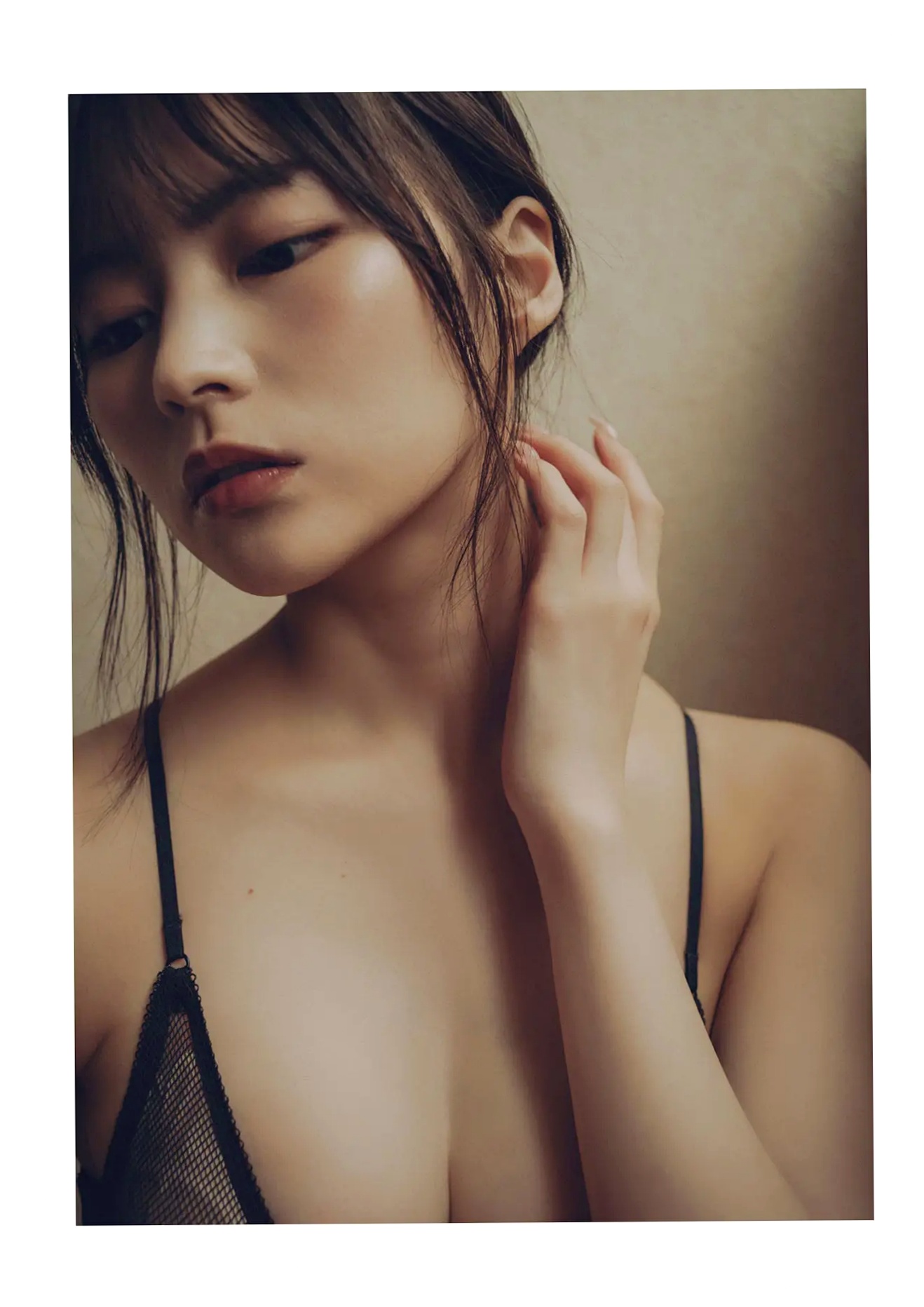 宇咲 - KEEP ON EYES [47P] 日本性感内衣比基尼复古私房写真