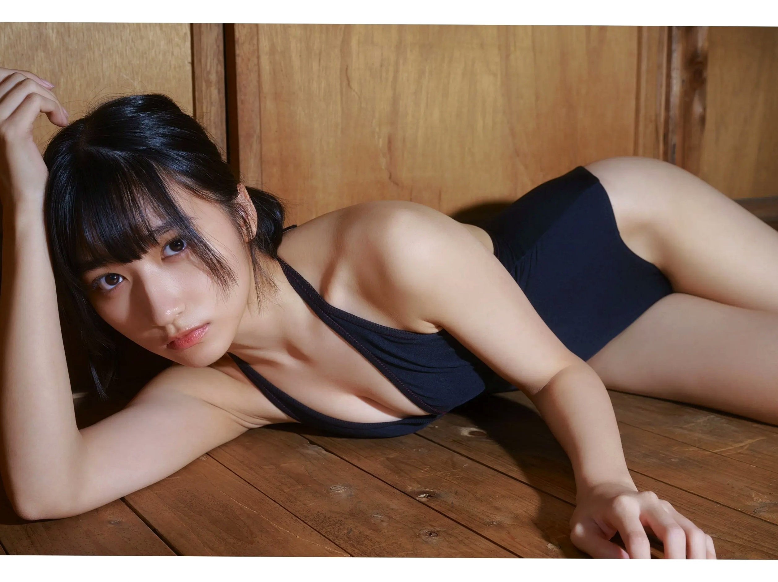 水野瞳 - 瞬間、恋に落ちる [81P] 日本清纯美少女家居比基尼性感写真