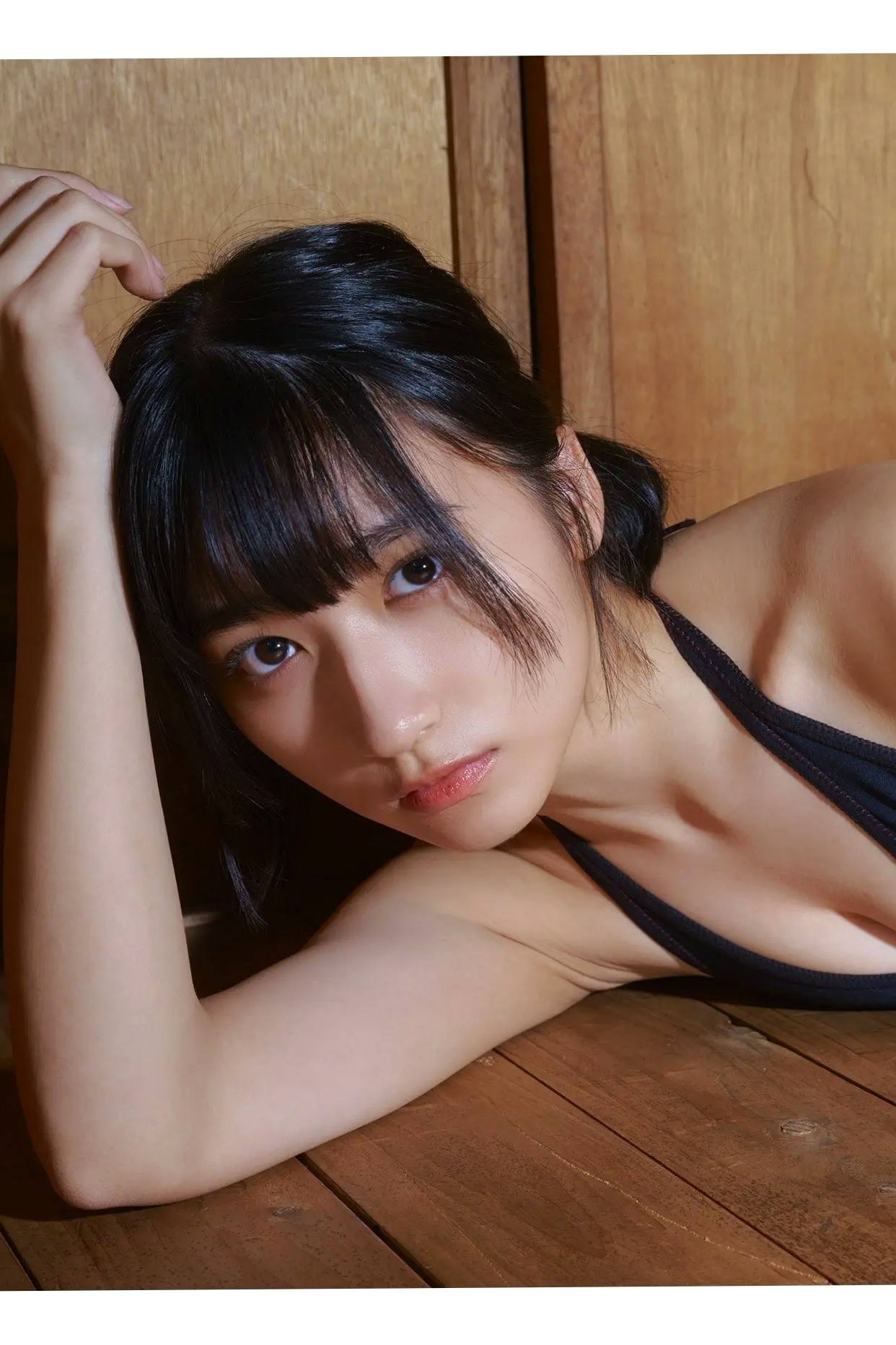 水野瞳 - 瞬間、恋に落ちる [81P] 日本清纯美少女家居比基尼性感写真