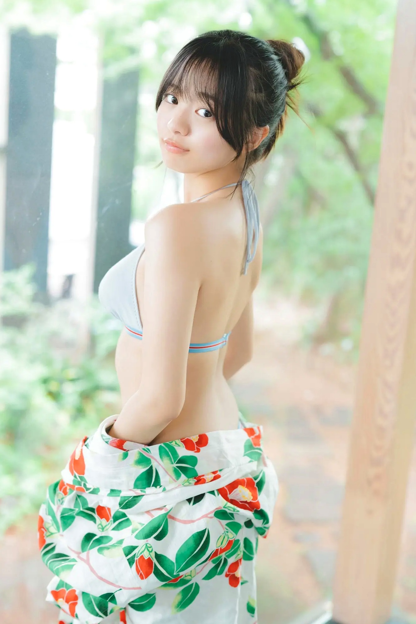 加藤綾乃 - なつやすみ！和服与浅色比基尼清新夏日写真 [54P]