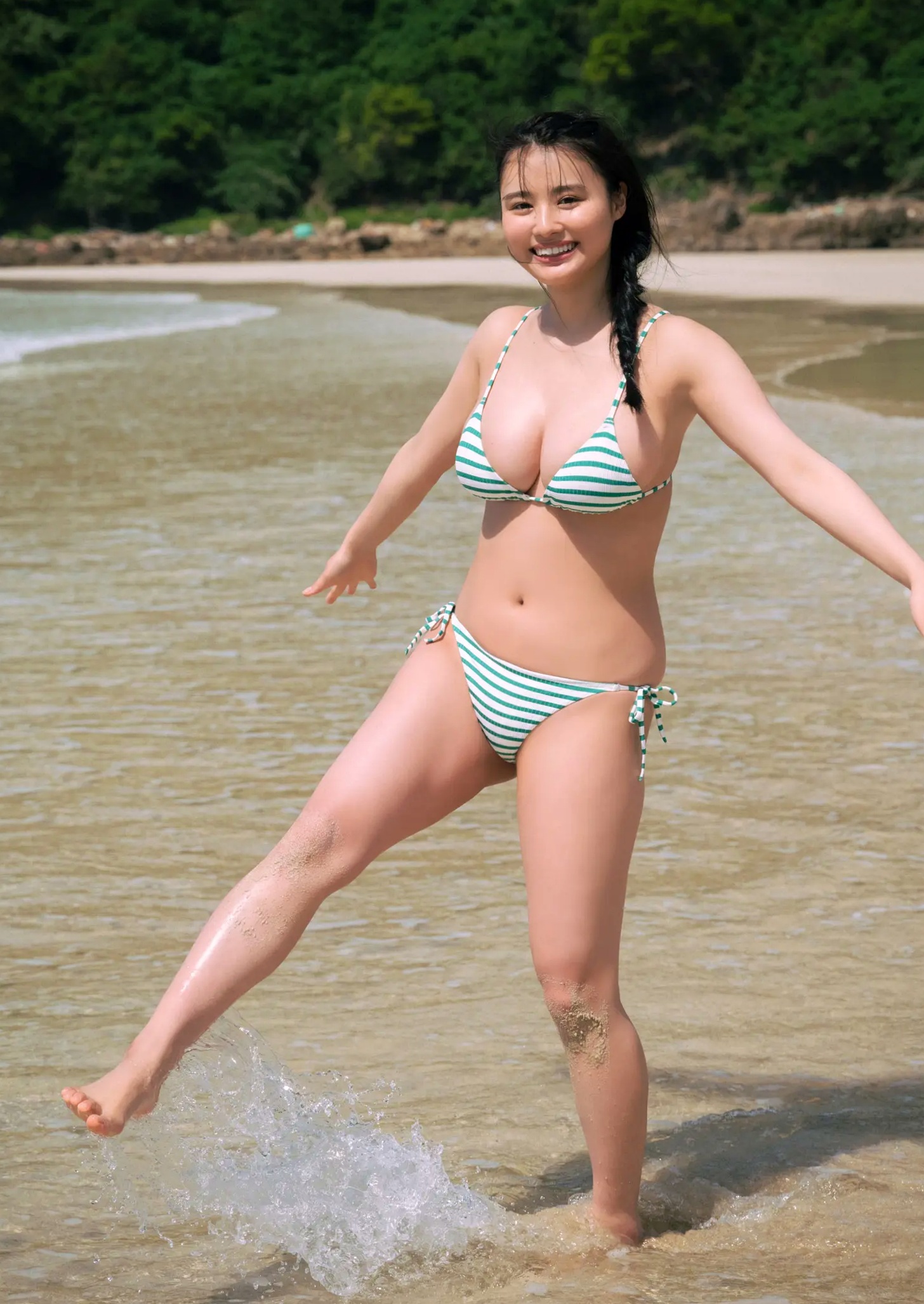 豊島心桜 - 愛でる [54P] 日本女星海边沙滩比基尼性感写真