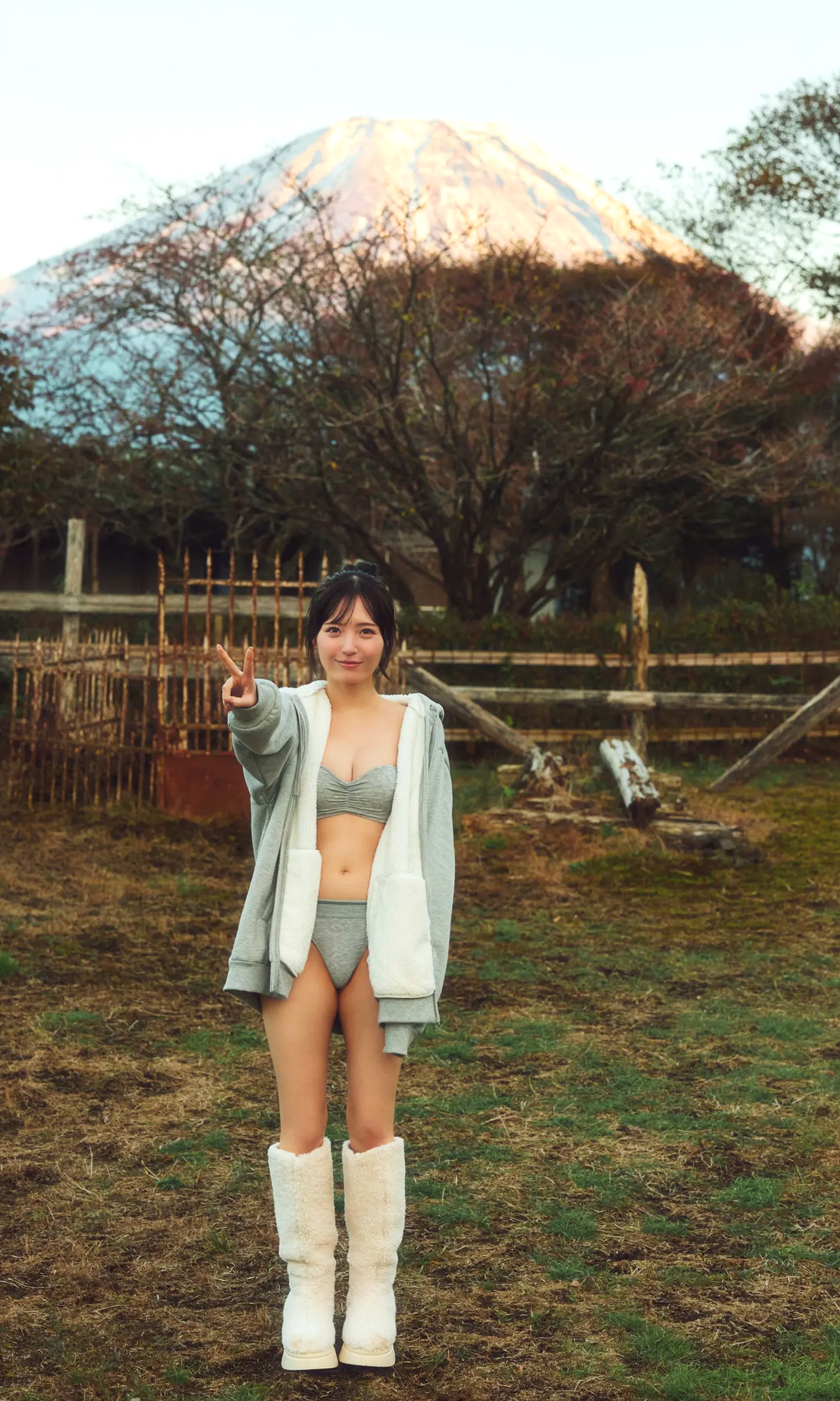 由良ゆら - ふゆゆら！清新户外与性感内衣写真 [55P]