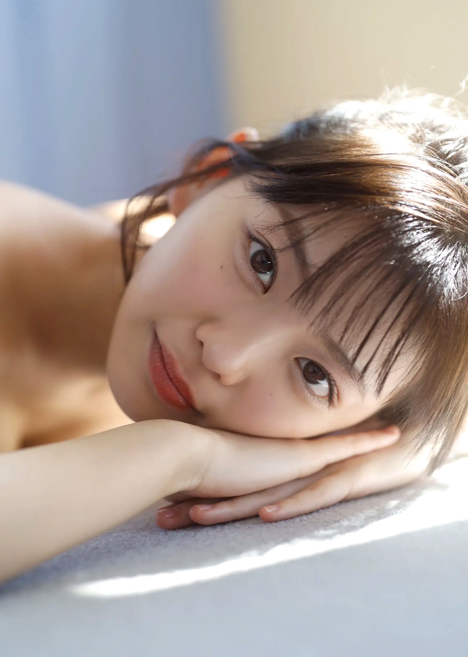 大熊杏優 - 阳光家居白色比基尼清纯性感写真[53P]