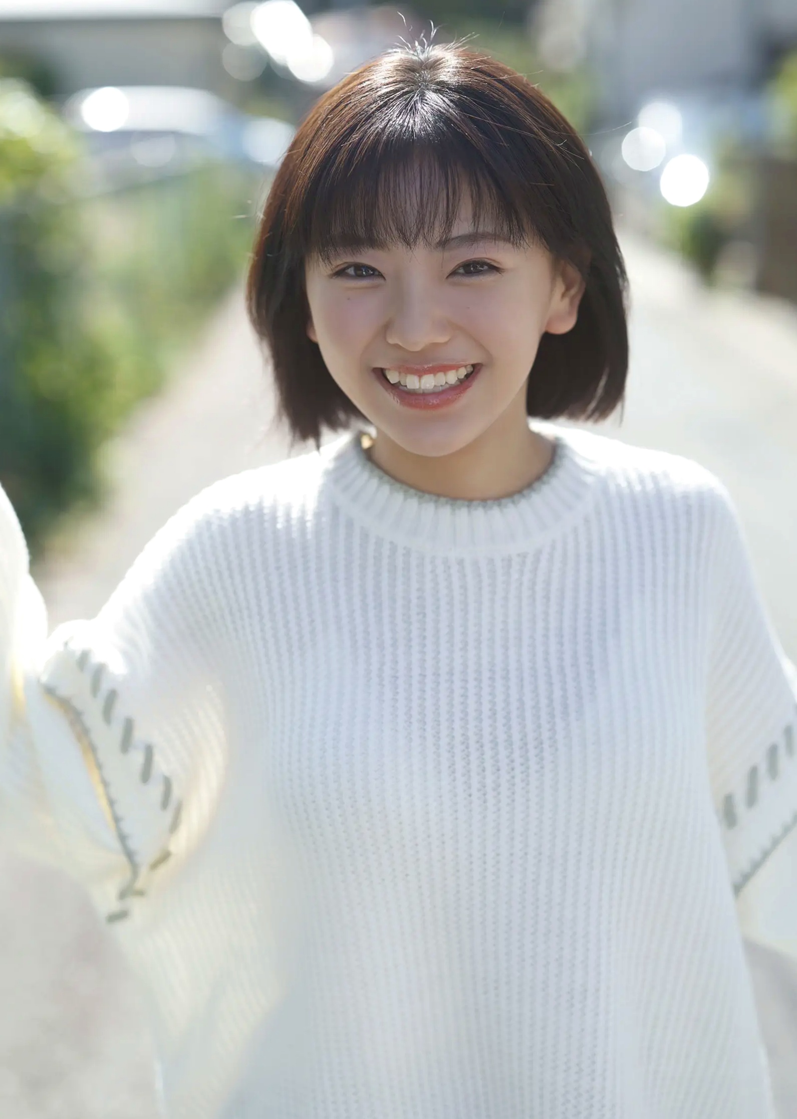 大熊杏優 - 阳光家居白色比基尼清纯性感写真[53P]