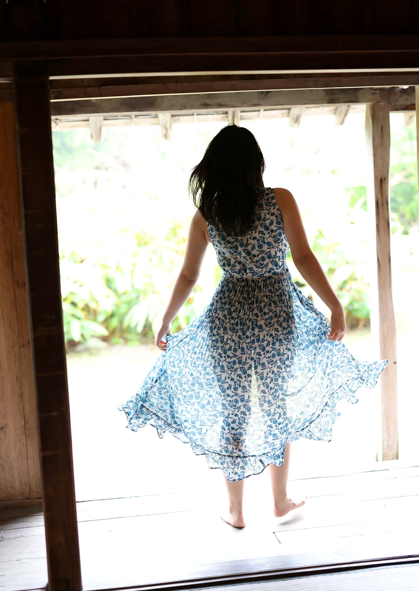 Gallery - 風吹ケイ - 幕開-序- [50P] 日本极品女神海边比基尼与美胸私房写真日本性感比基尼人间胸器极品 女神私房照_秀色女神 - image 47