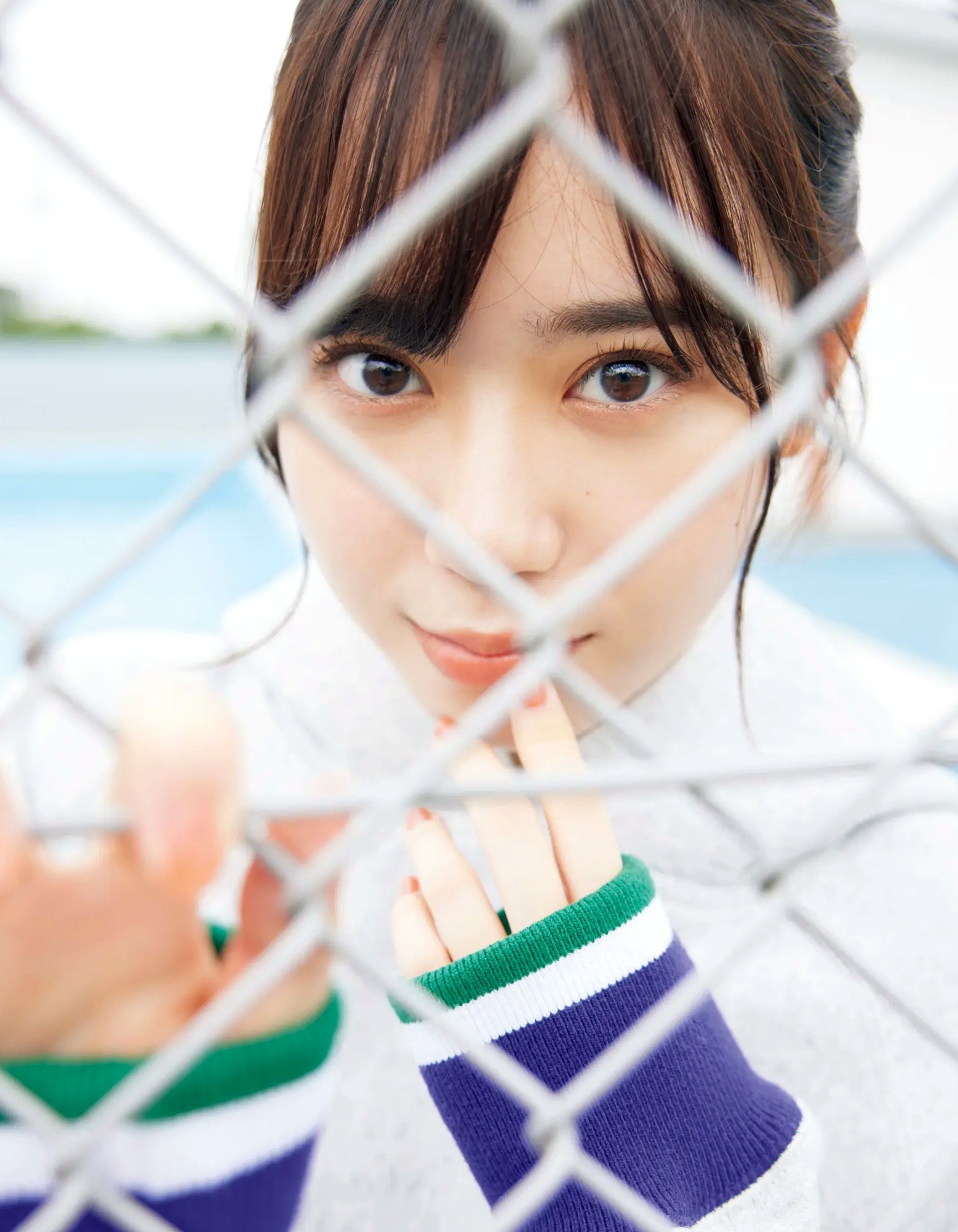 Gallery - 伊達さゆり写真集《あしあと》：清纯治愈系家居与沙滩戏水写真 [109P]日本清新治愈系家居沙滩 女神私房照_秀色女神 - image 1