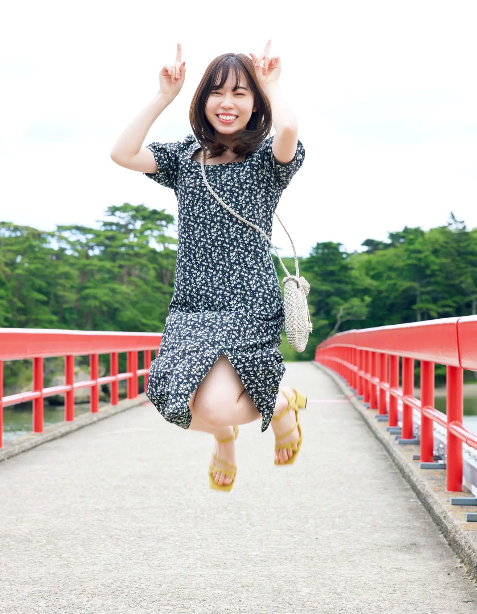Gallery - 伊達さゆり写真集《あしあと》：清纯治愈系家居与沙滩戏水写真 [109P]日本清新治愈系家居沙滩 女神私房照_秀色女神 - image 16