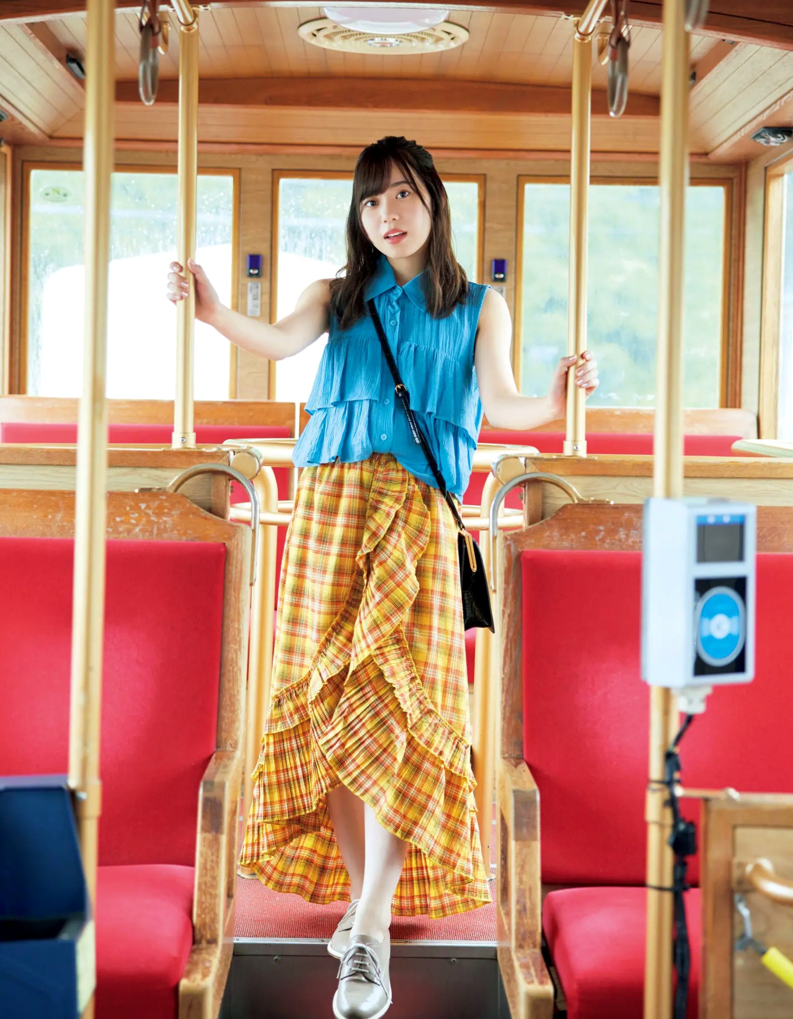 Gallery - 伊達さゆり写真集《あしあと》：清纯治愈系家居与沙滩戏水写真 [109P]日本清新治愈系家居沙滩 女神私房照_秀色女神 - image 31