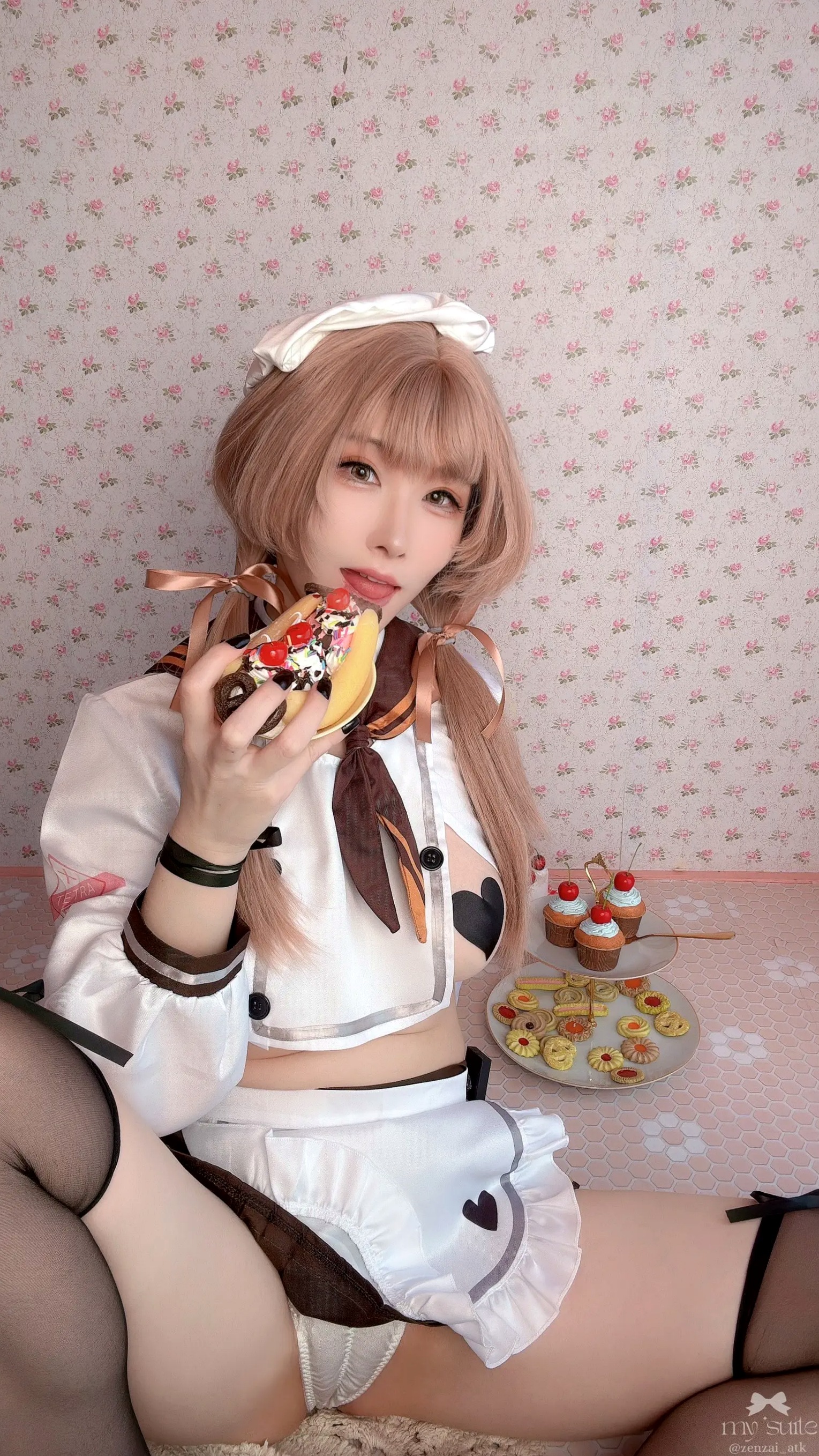 (Cosplay) [my suite] Atsuki あつき - Valentine Bready 2026 [235P] 情人节大尺度女仆装黑丝诱惑写真