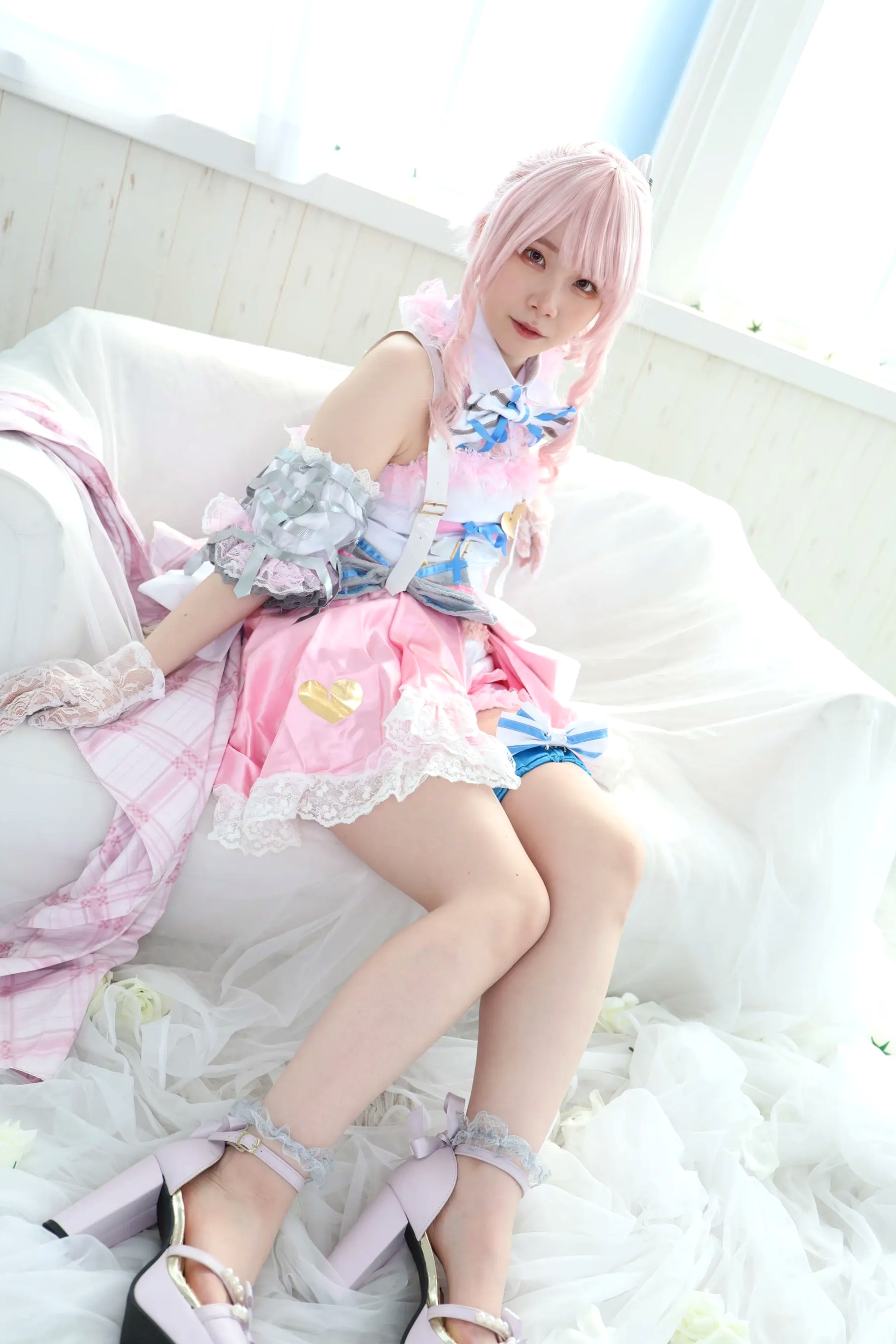 (Cosplay) Kozue Fujita 藤田こずえ - First Cosplay! 初コス！粉发萌系少女大尺度私房角色扮演 [423P]