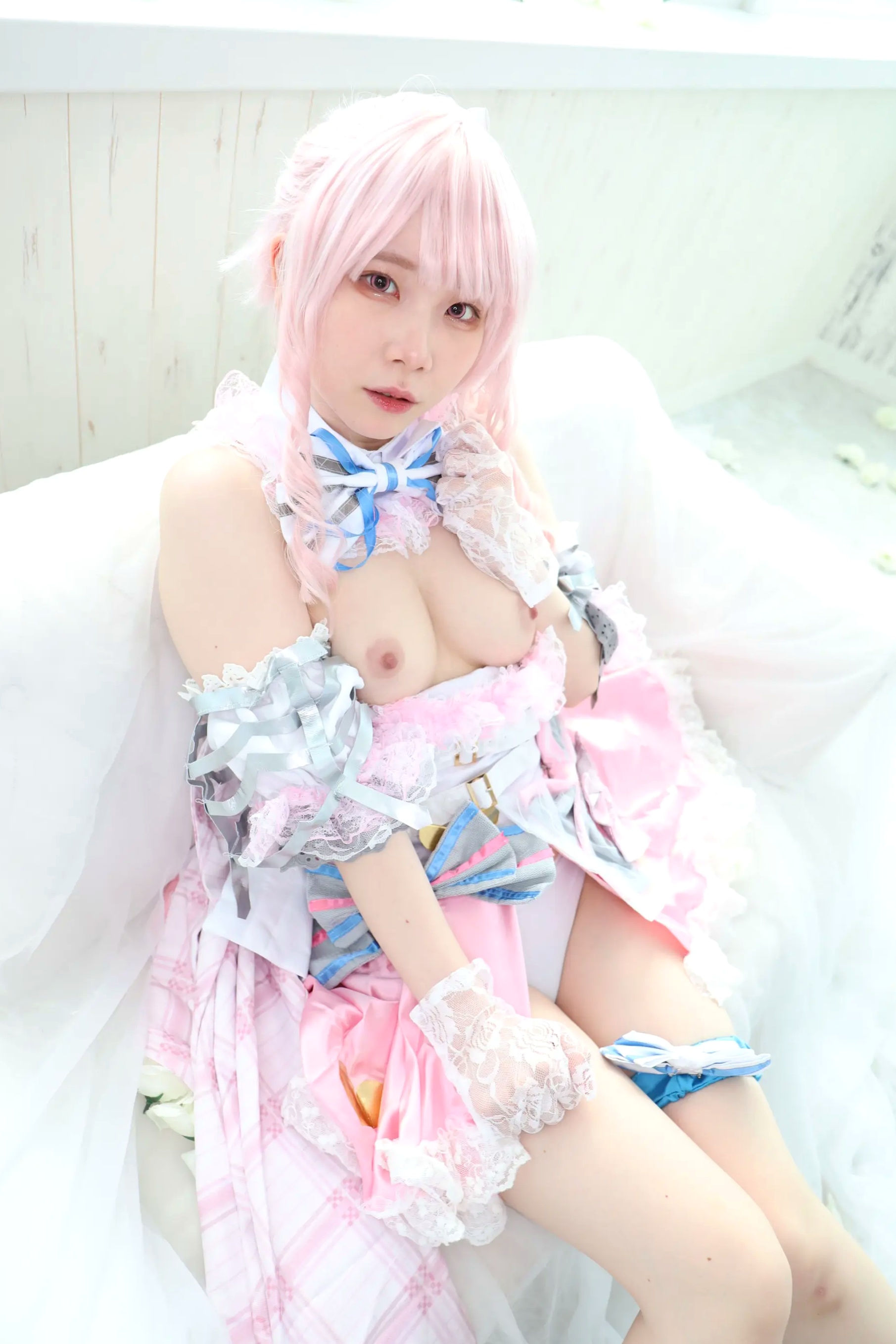 (Cosplay) Kozue Fujita 藤田こずえ - First Cosplay! 初コス！粉发萌系少女大尺度私房角色扮演 [423P]