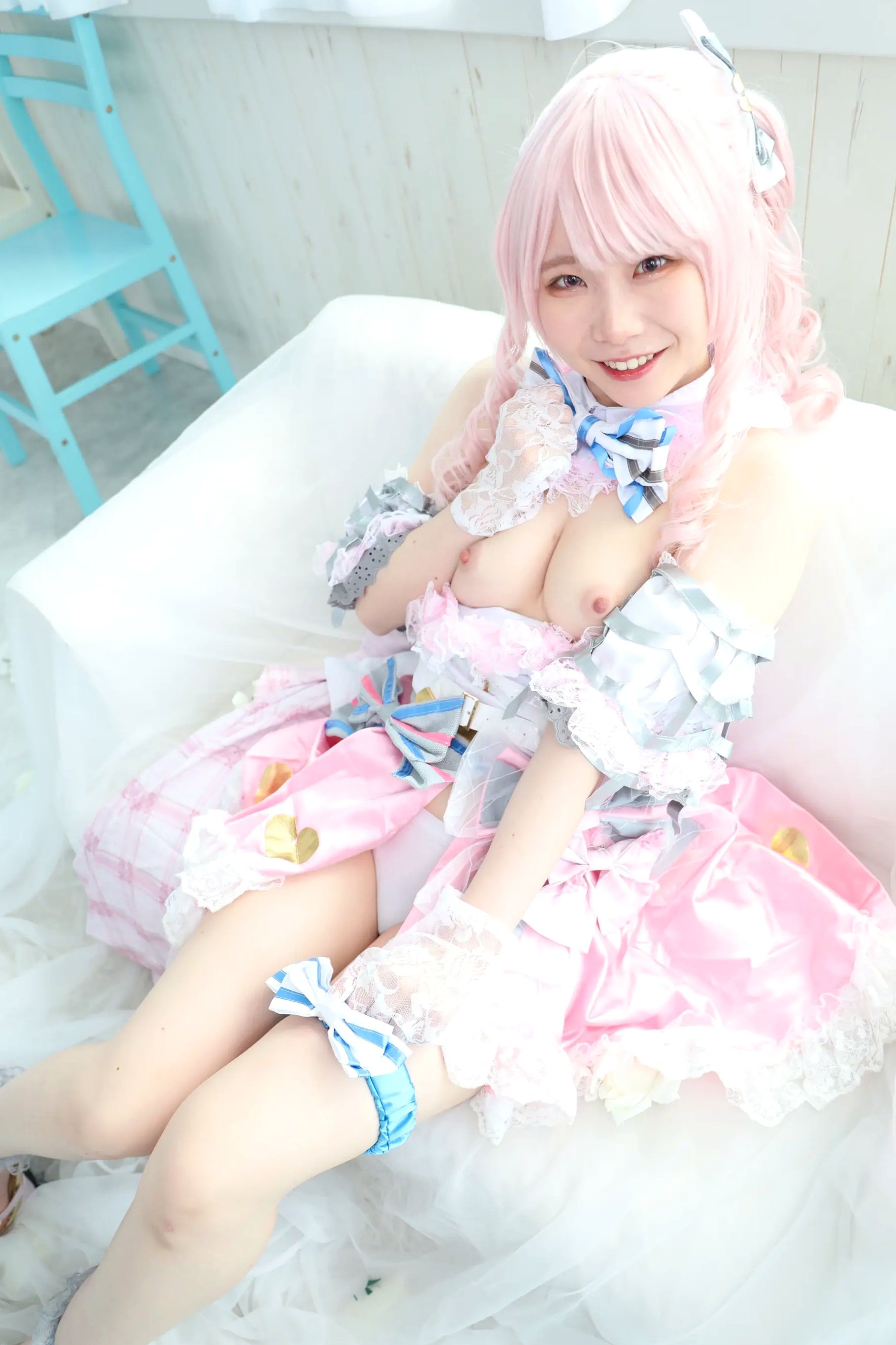 (Cosplay) Kozue Fujita 藤田こずえ - First Cosplay! 初コス！粉发萌系少女大尺度私房角色扮演 [423P]
