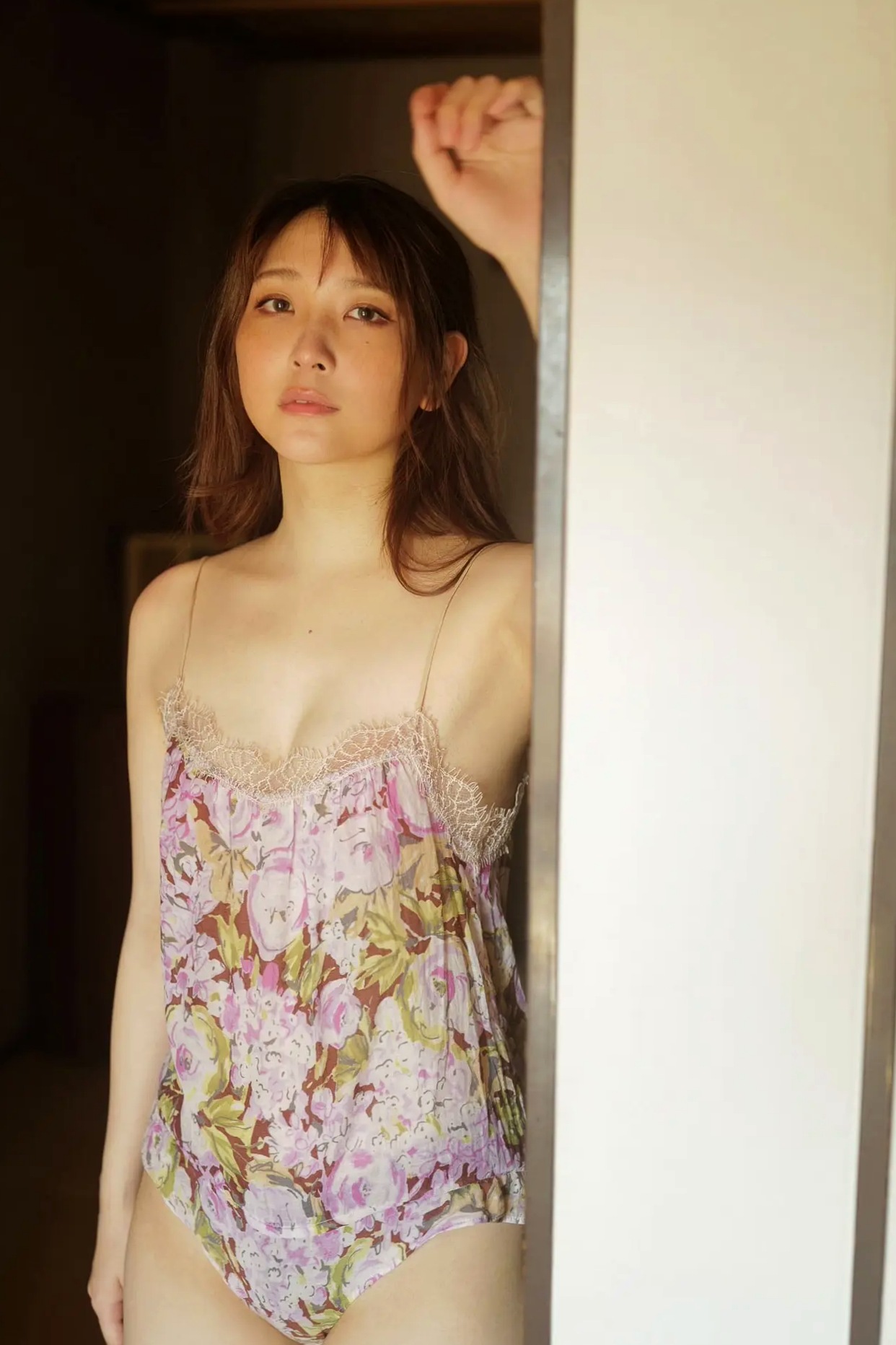 Gallery - あまつまりな - 脱下连体服 室内性感内衣私房写真 [59P]日本性感内衣美臀私房照 女神私房照_秀色女神 - image 45