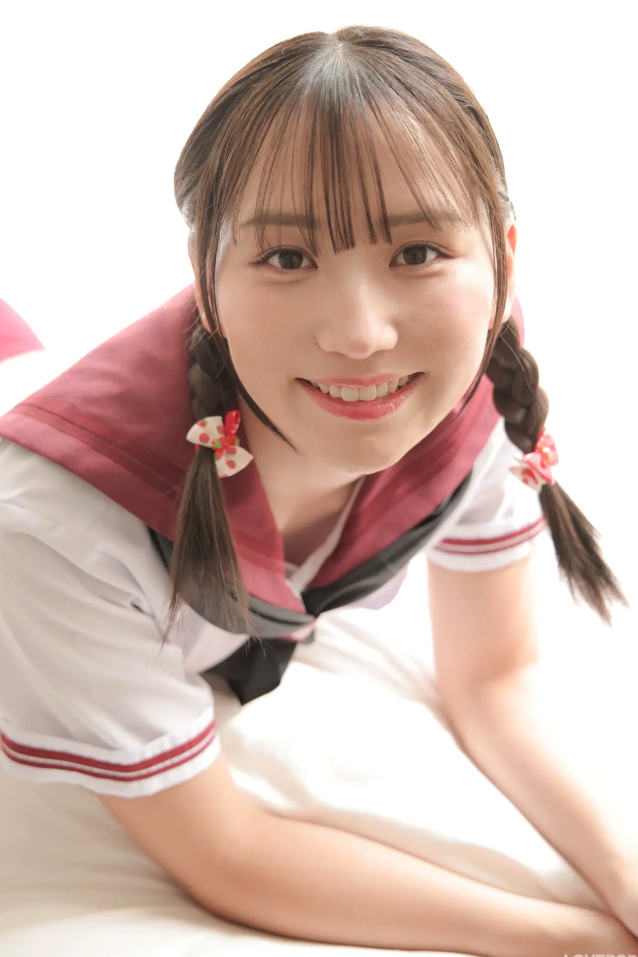 [LOVEPOP] Ume Hyakka 百花梅 Photoset 04 [88P] 日本少女红色体操服性感美臀私房写真