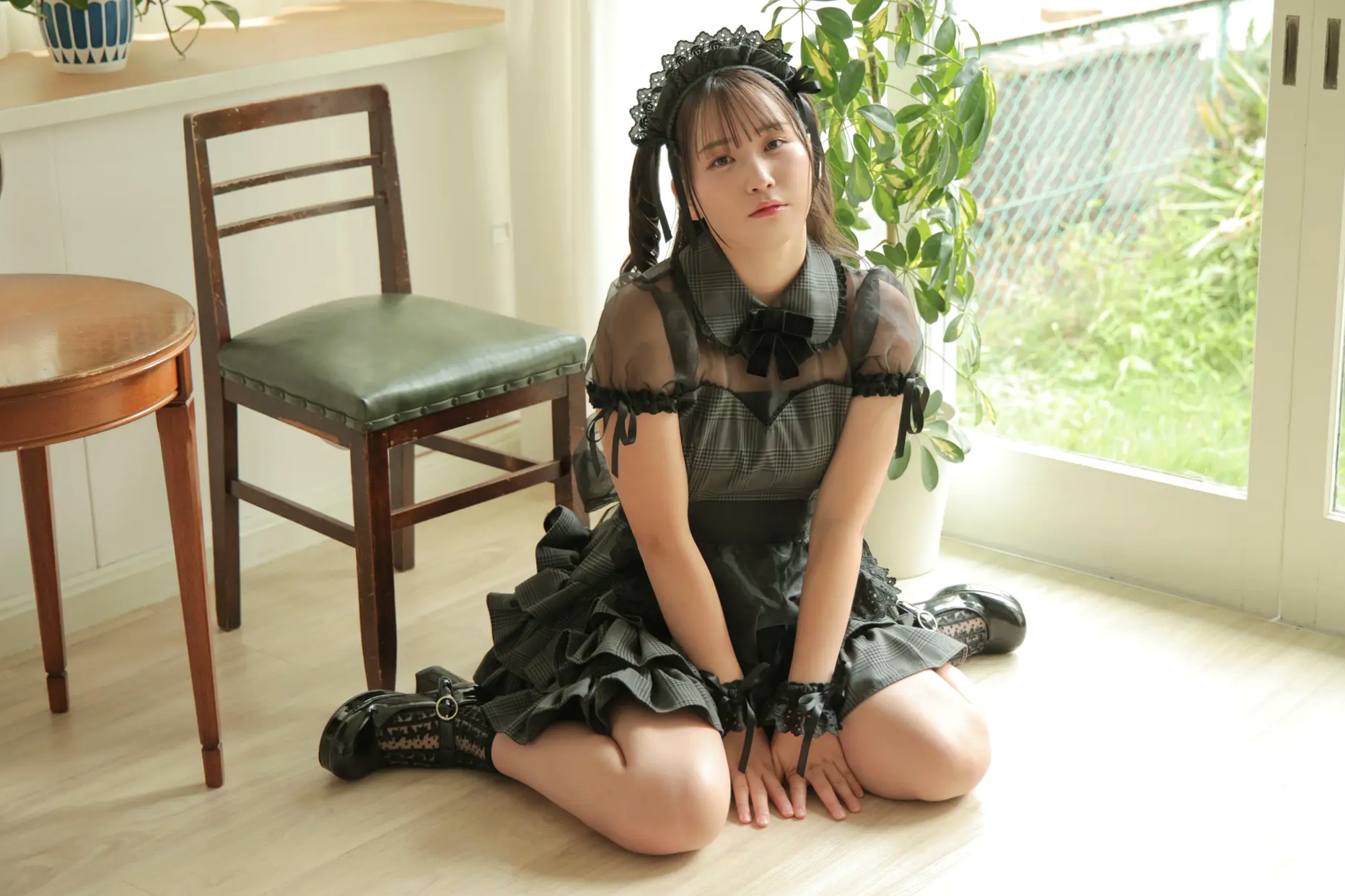 [LOVEPOP] Ume Hyakka 百花梅 Photoset 02 [98P] 暗黑女仆装娇萌美臀性感写真