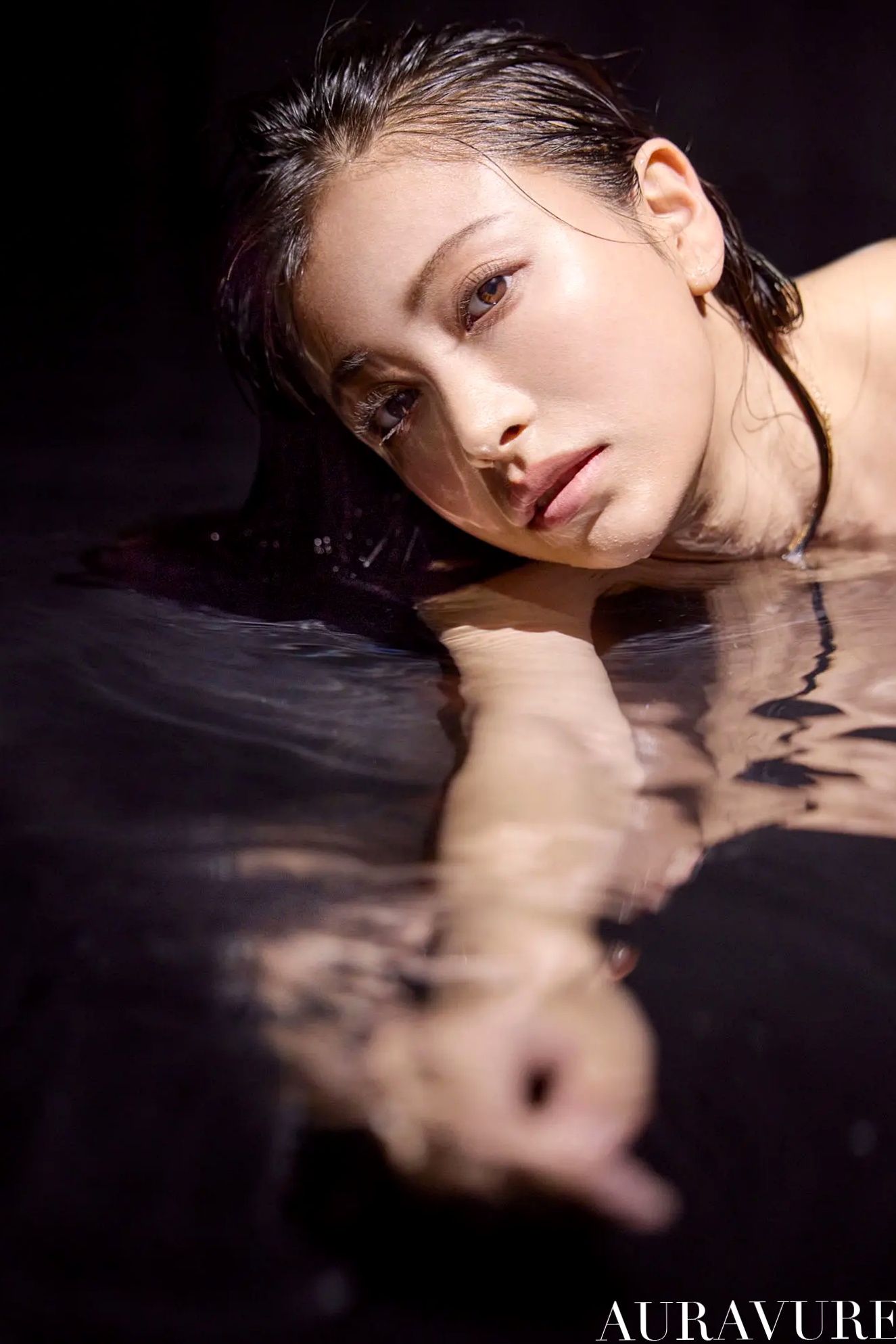 Gallery - 鈴木聖 - AURAVURE #2 [92P] 日本性感女神家居内衣与水域湿身比基尼写真日本性感内衣湿身美臀 女神私房照_秀色女神 - image 75