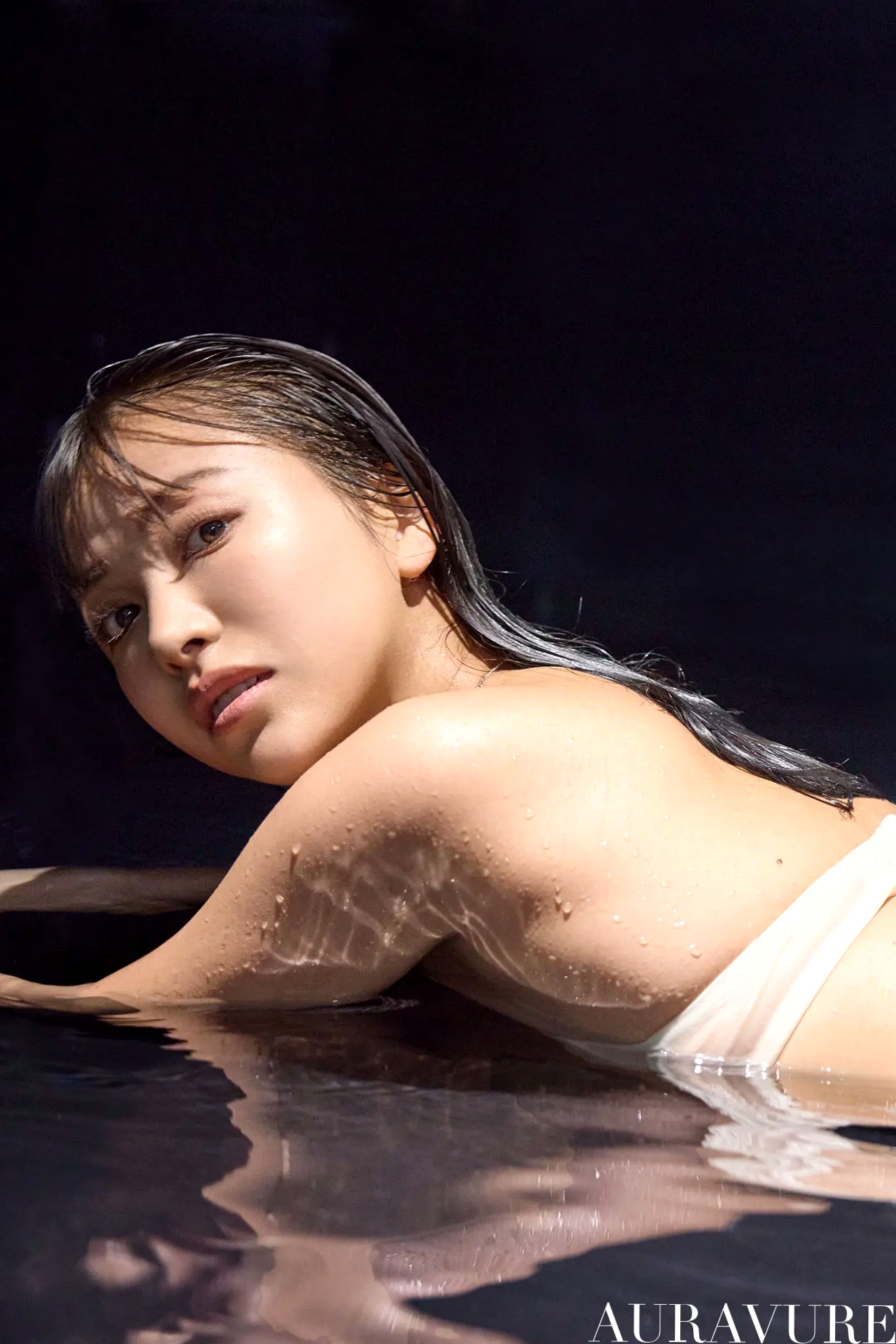 Gallery - 鈴木聖 - AURAVURE #2 [92P] 日本性感女神家居内衣与水域湿身比基尼写真日本性感内衣湿身美臀 女神私房照_秀色女神 - image 86